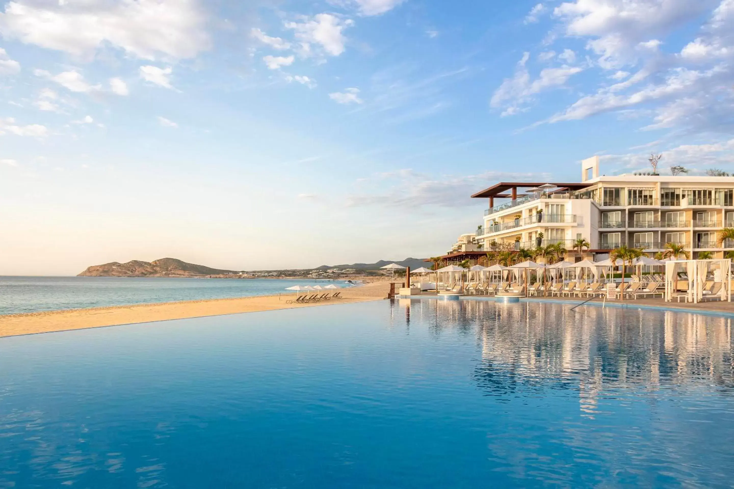 Swimming Pool in Le Blanc Spa Resort Los Cabos Adults Only All-Inclusive