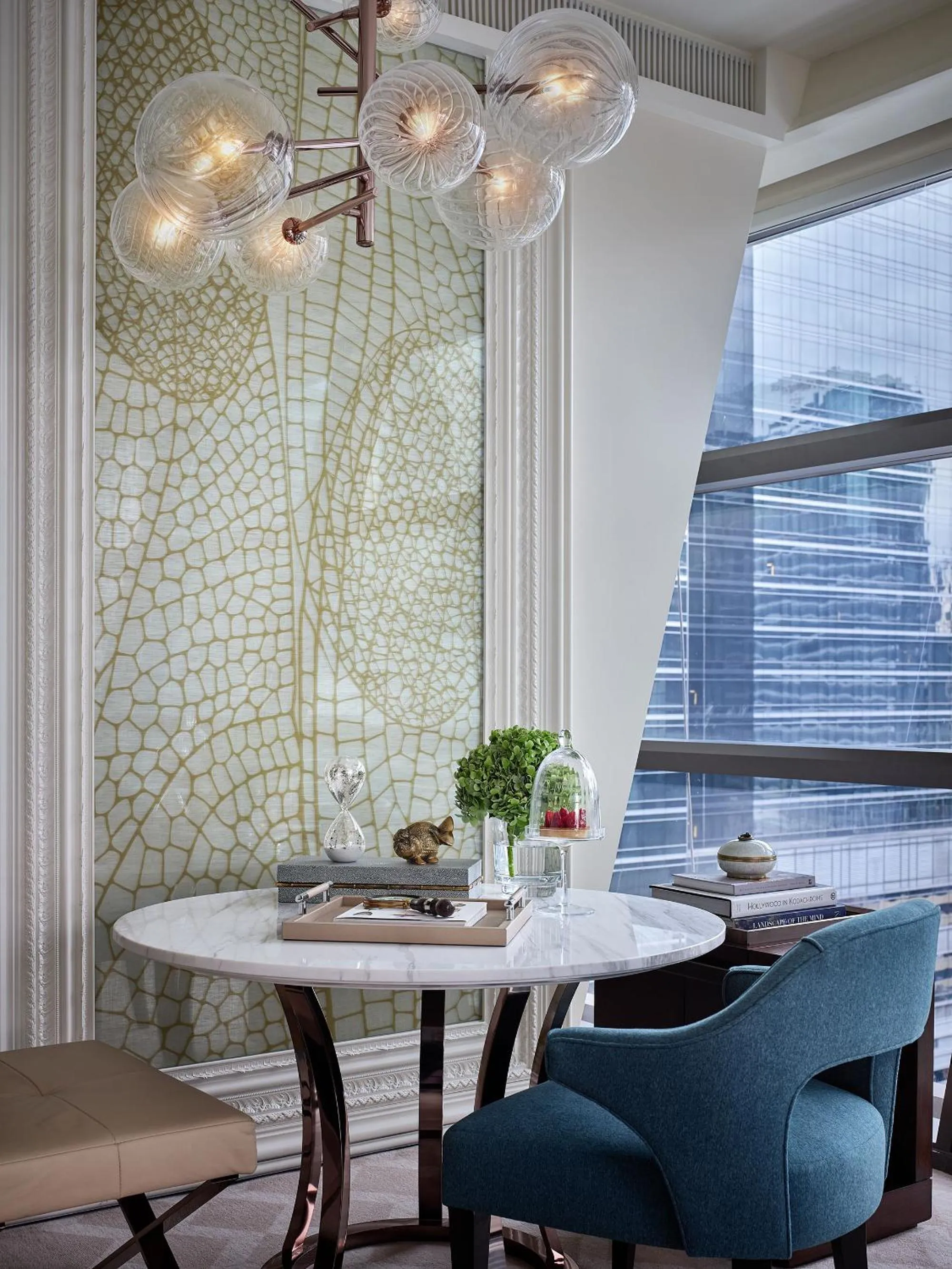 Living room in Rosewood Bangkok