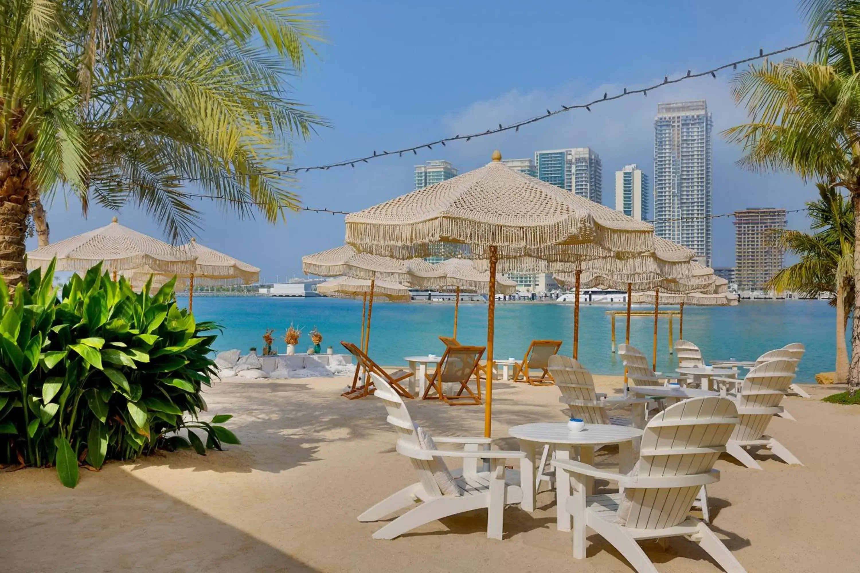 Restaurant/places to eat, Beach in The Westin Dubai Mina Seyahi Beach Resort and Waterpark