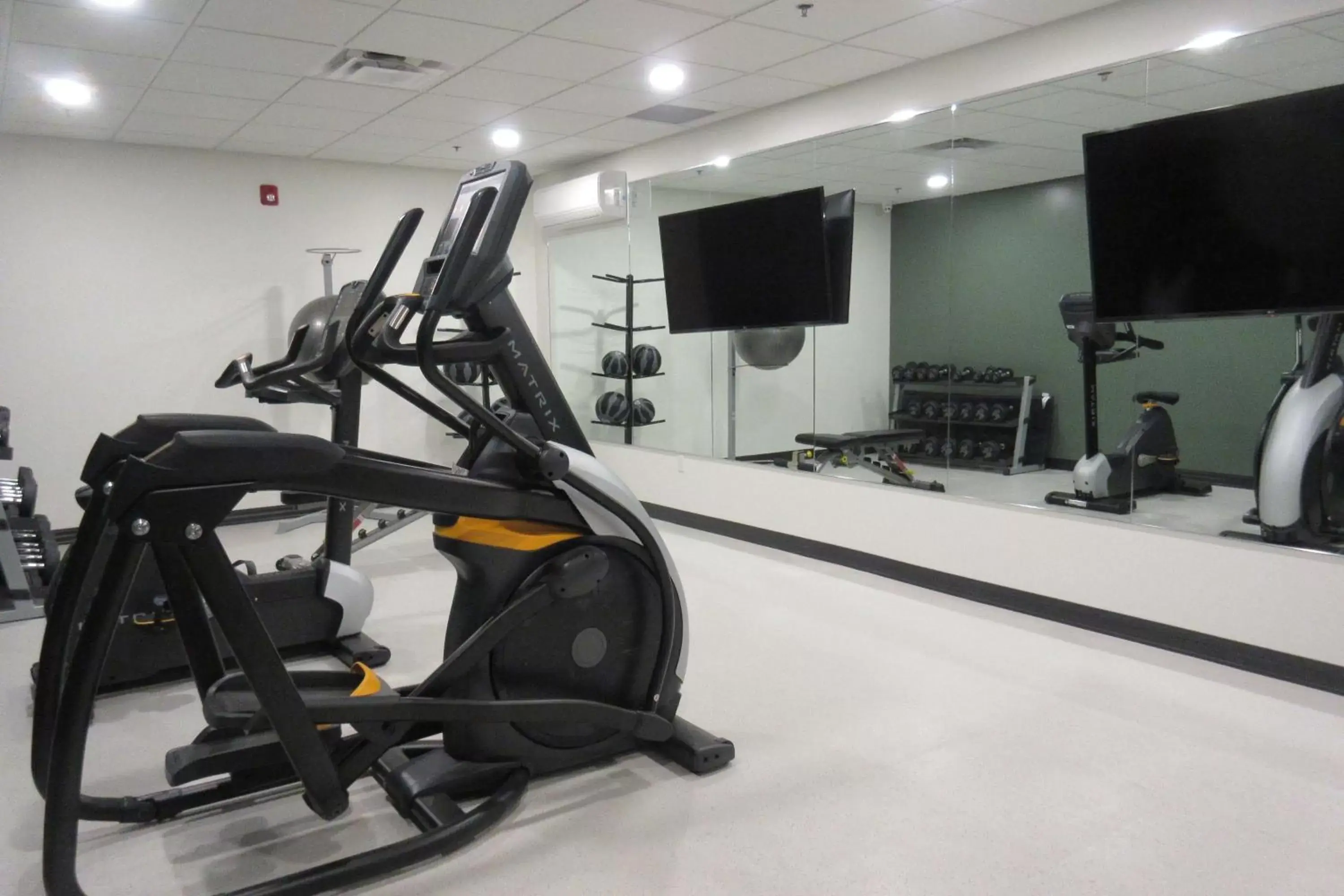 Fitness centre/facilities, Fitness Center/Facilities in Best Western Plus Winkler