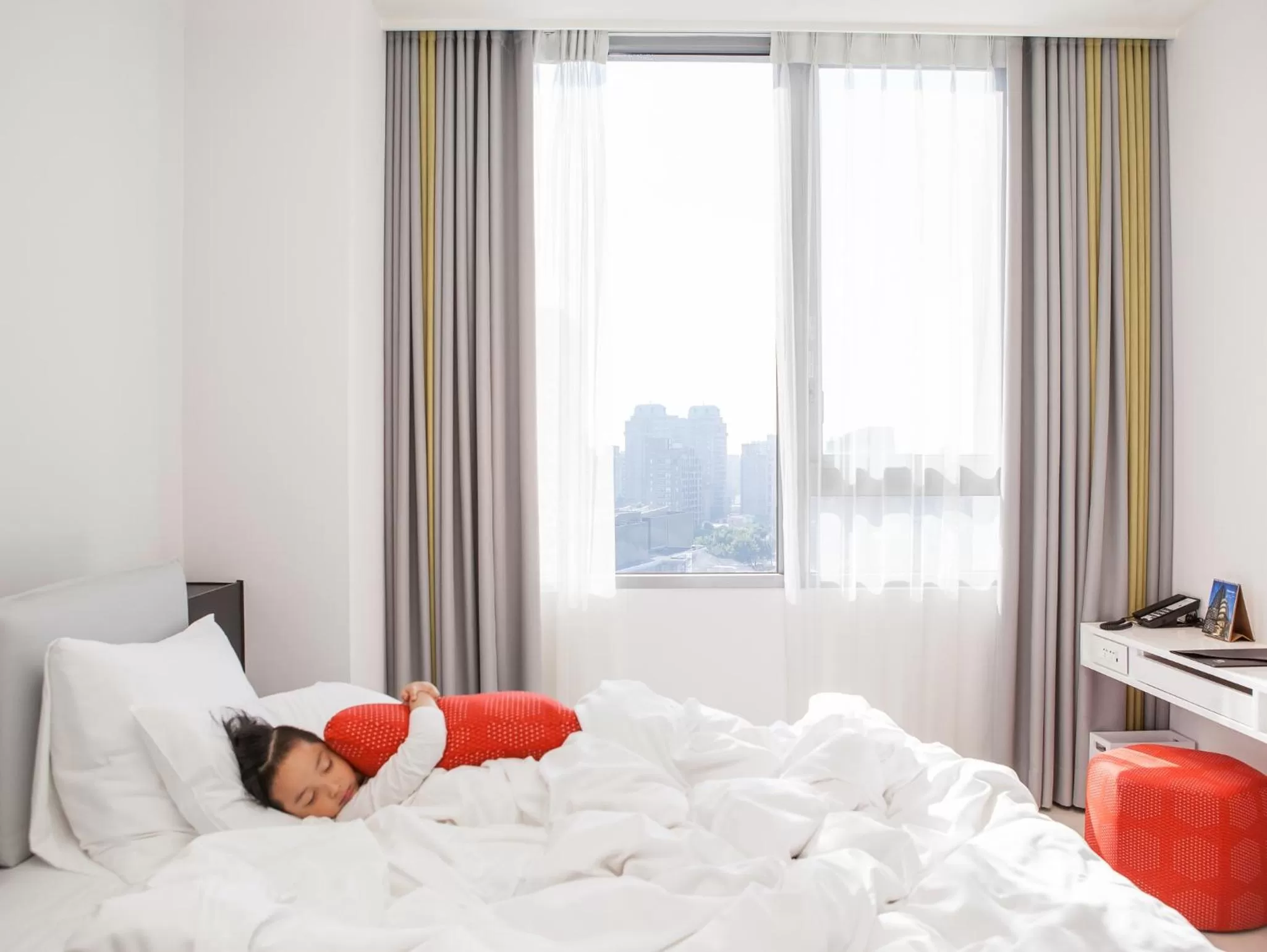 Bed in The Place Taichung