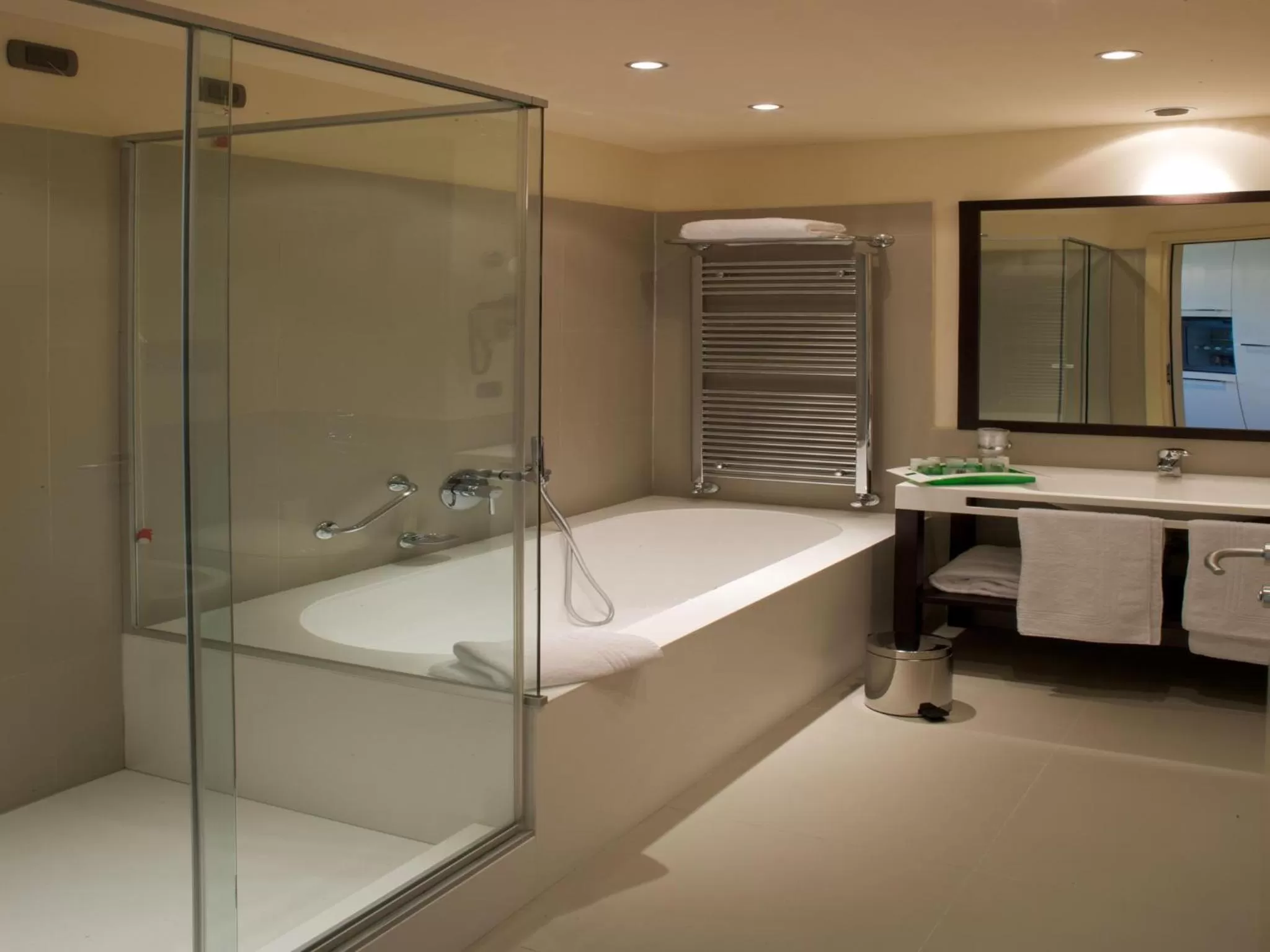 Shower in Grand Hotel Mattei