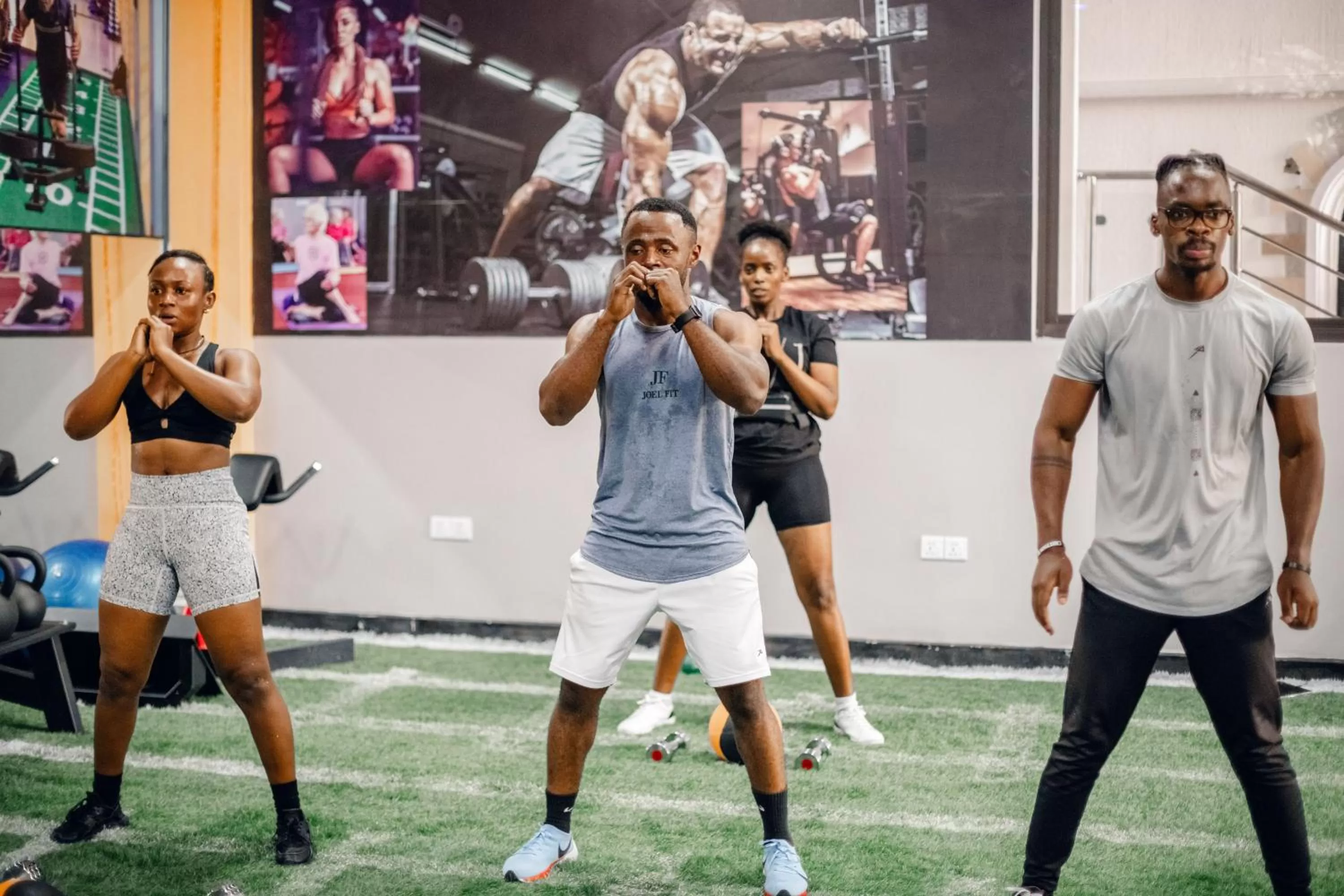 Evening entertainment in Ndaru Luxury Suites