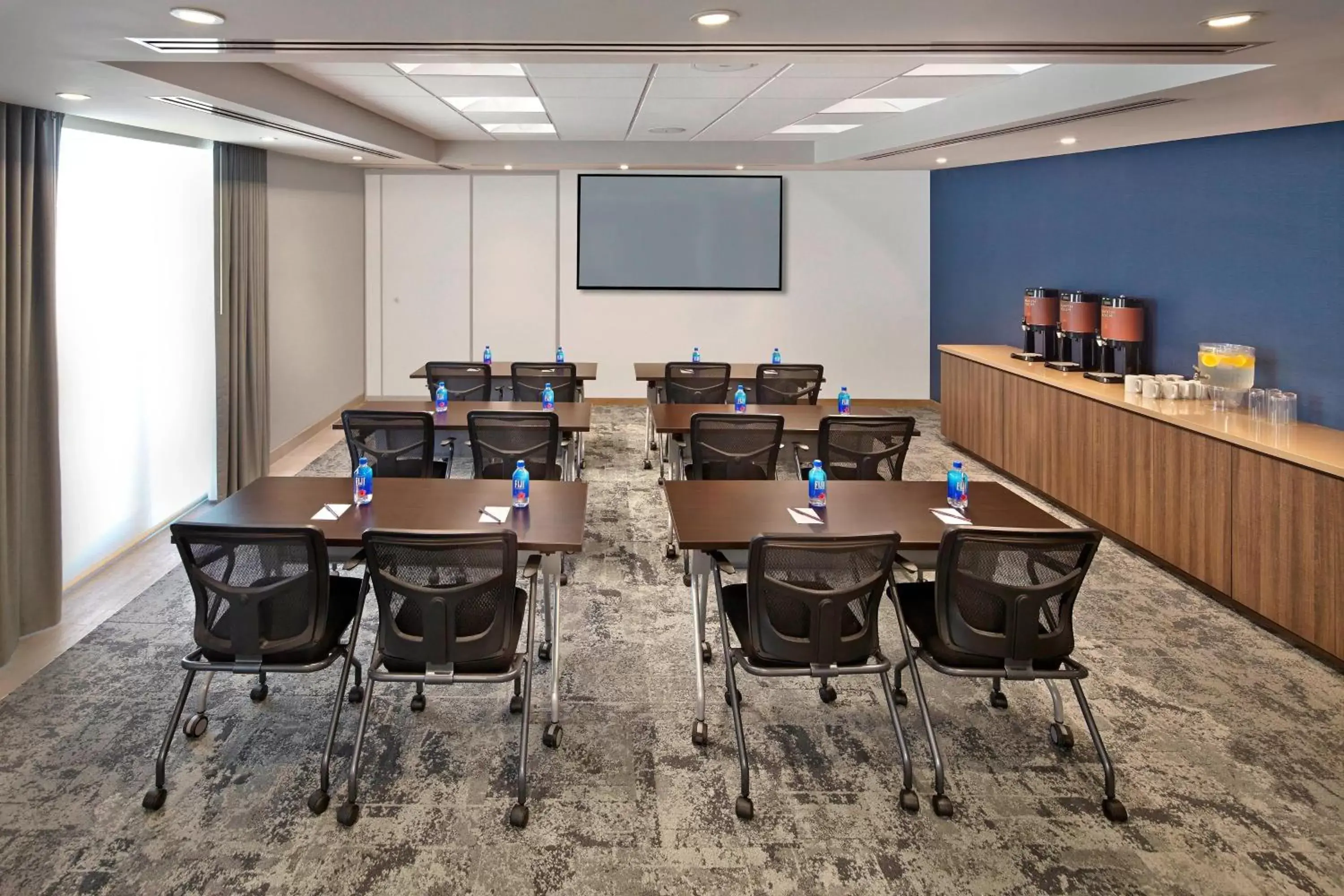 Meeting/conference room in Residence Inn by Marriott Miami Beach Surfside
