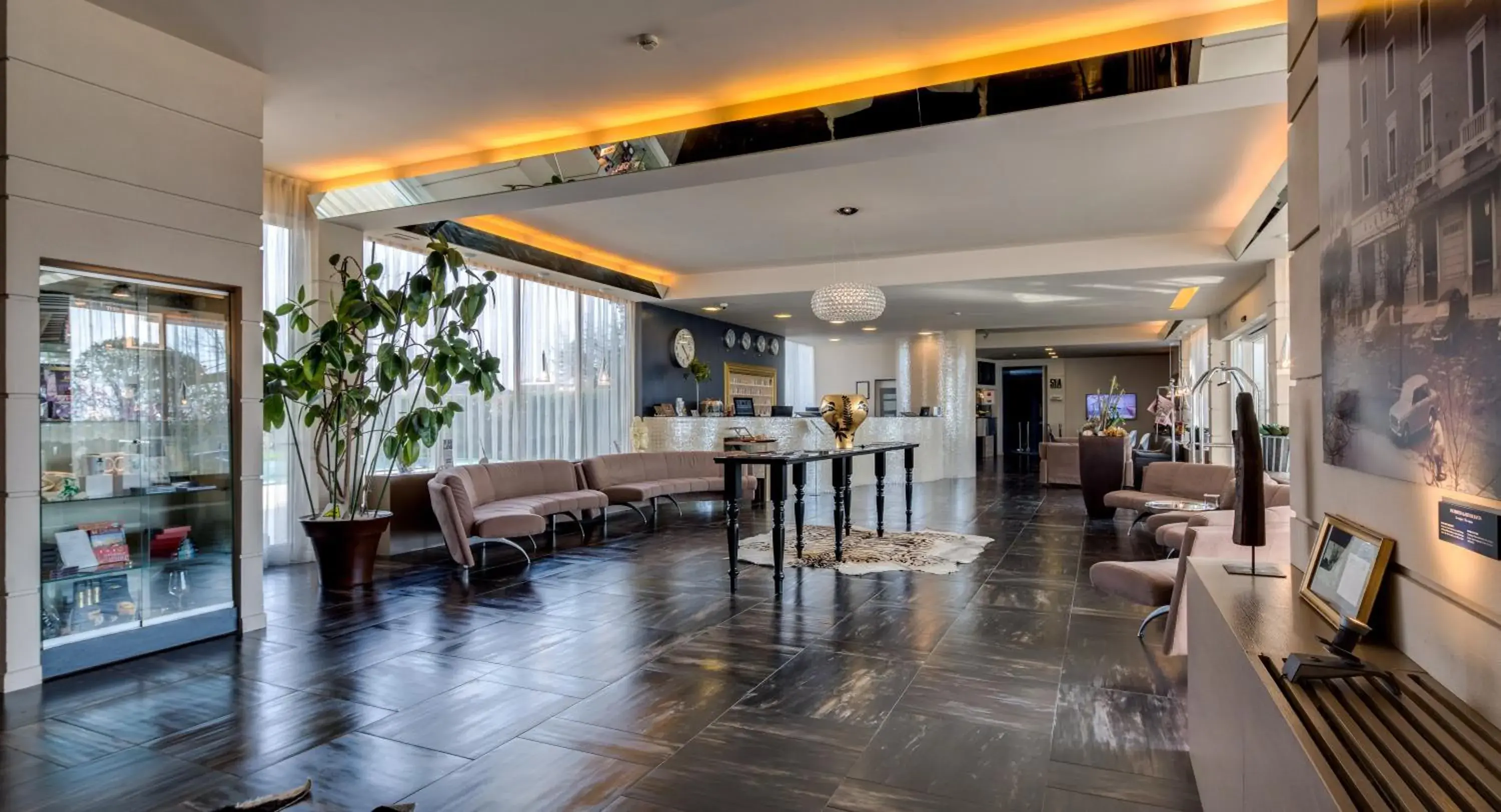 Lobby or reception, Restaurant/Places to Eat in Best Western Plus Hotel Farnese