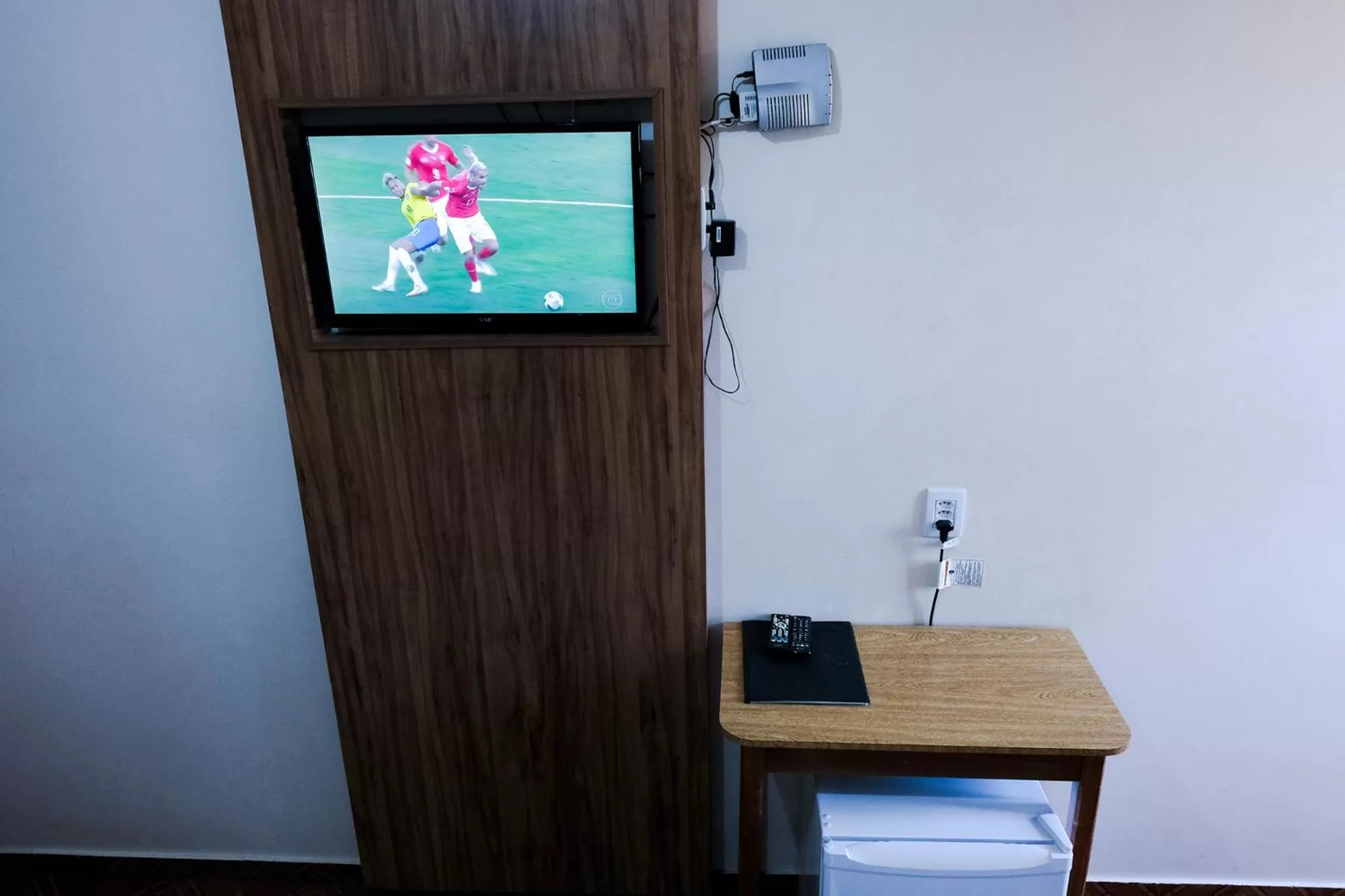 TV and multimedia in Hotel Almanara Cuiabá-Mato Grosso-Brasil