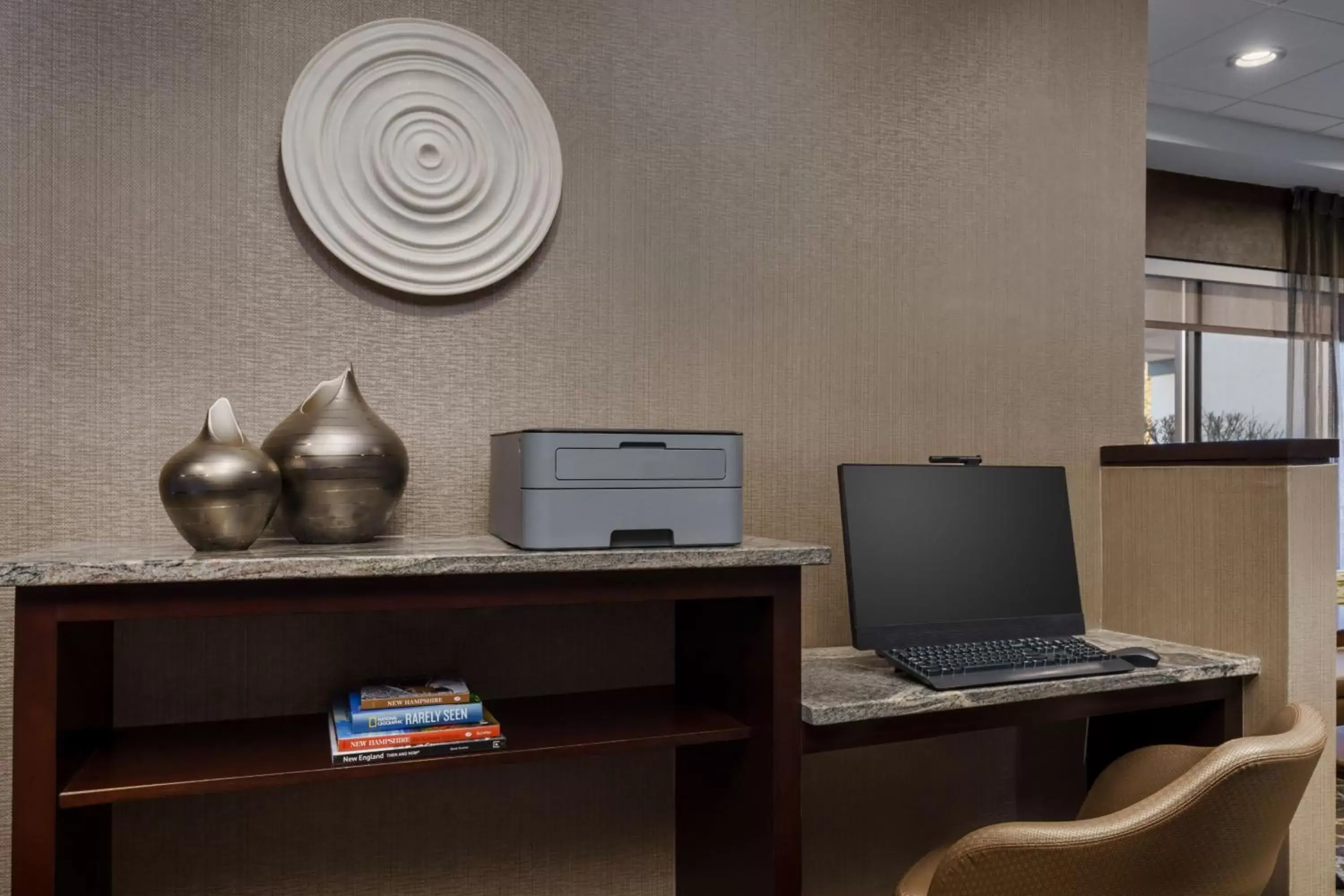 Business facilities in SpringHill Suites Manchester-Boston Regional Airport
