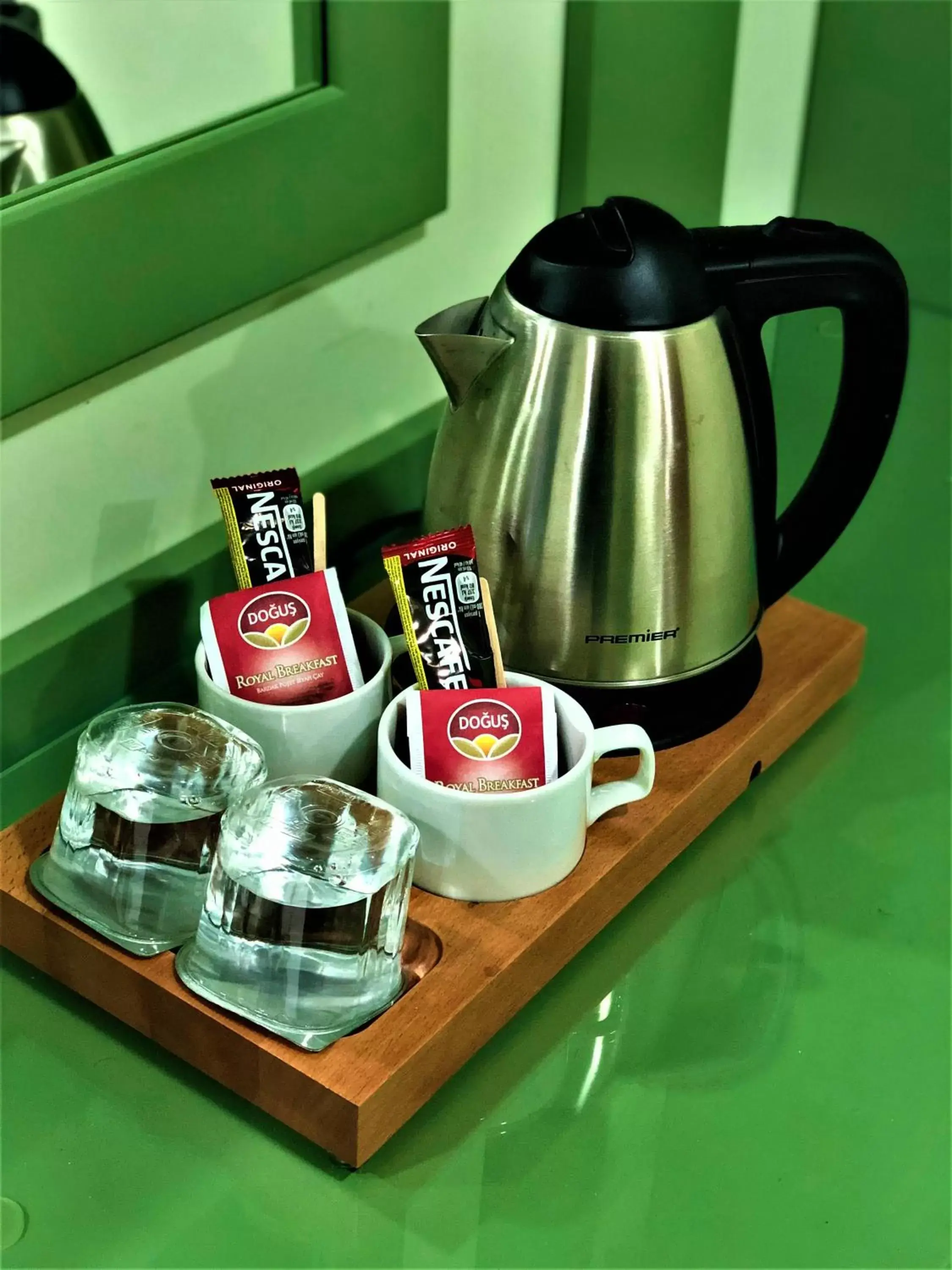 Coffee/tea facilities in Green Garden Hotel