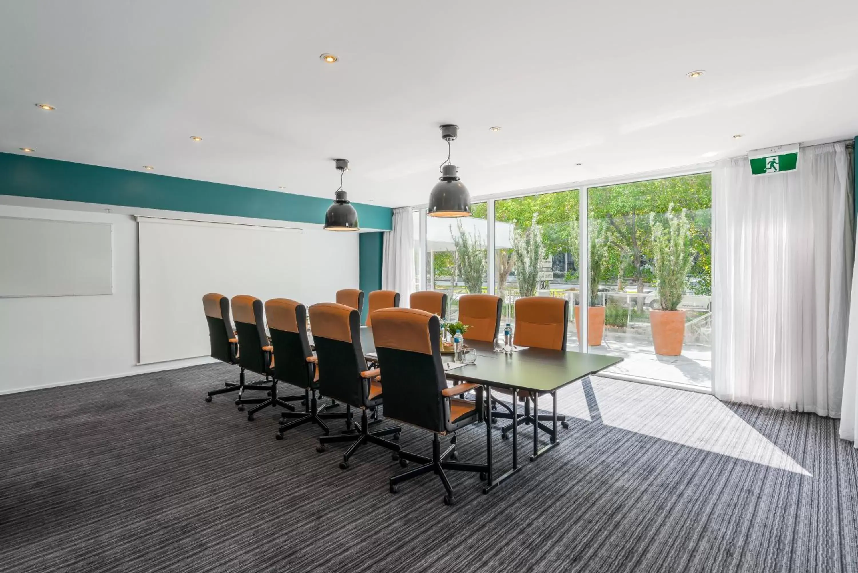 Meeting/conference room in Park Regis Griffin Suites