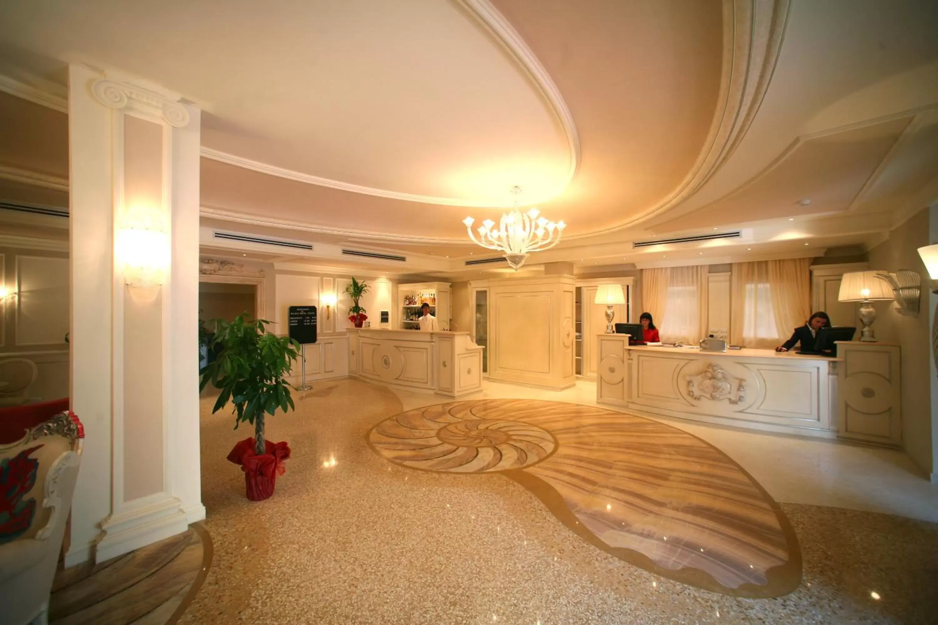 Lobby or reception, Banquet Facilities in Palace Hotel Vieste