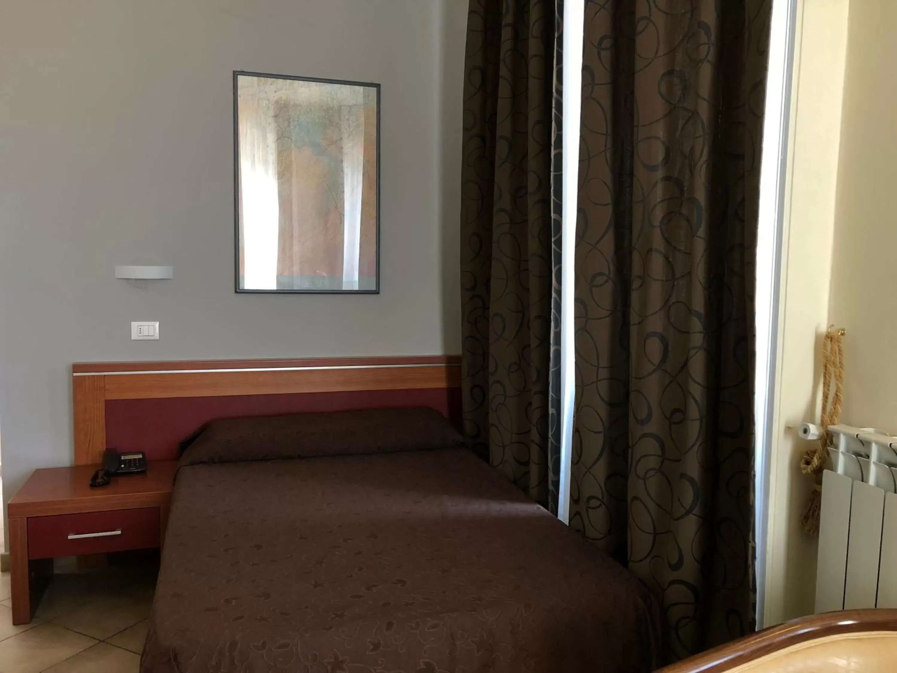 Bed in Hotel Brenta Milano