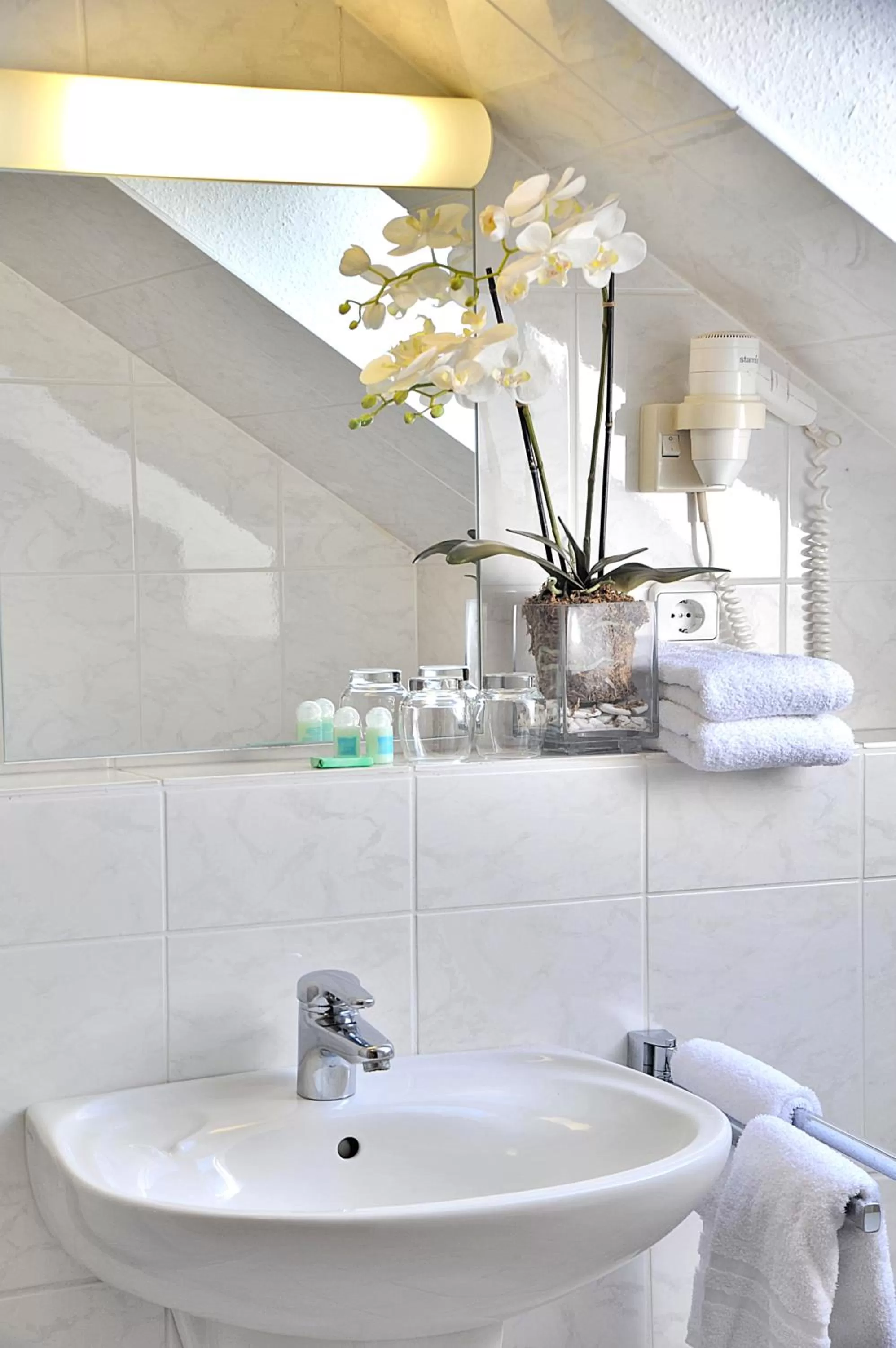 Bathroom in Hotel und Landhaus 'Kastanie'