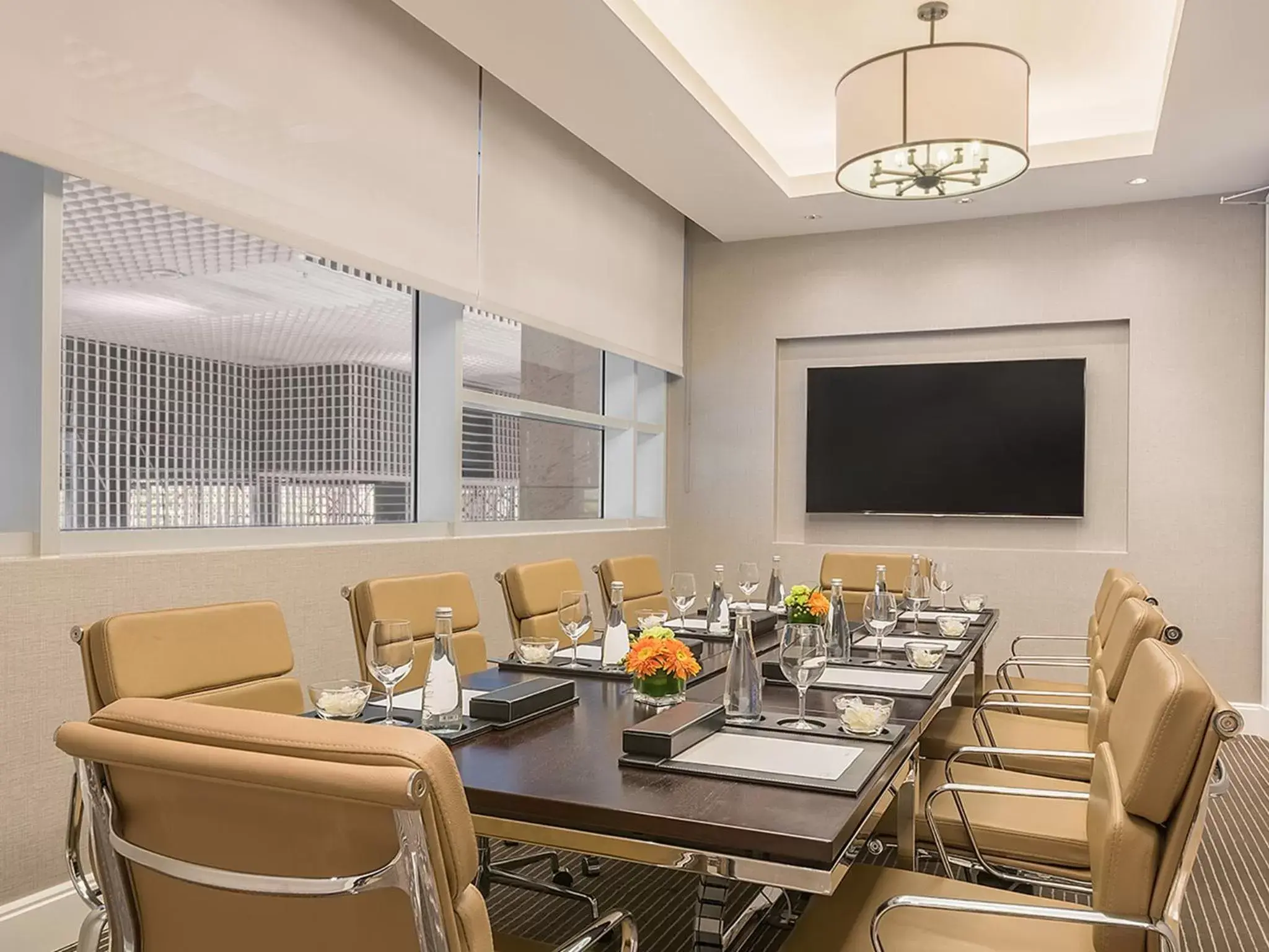 Meeting/conference room in Discovery Primea