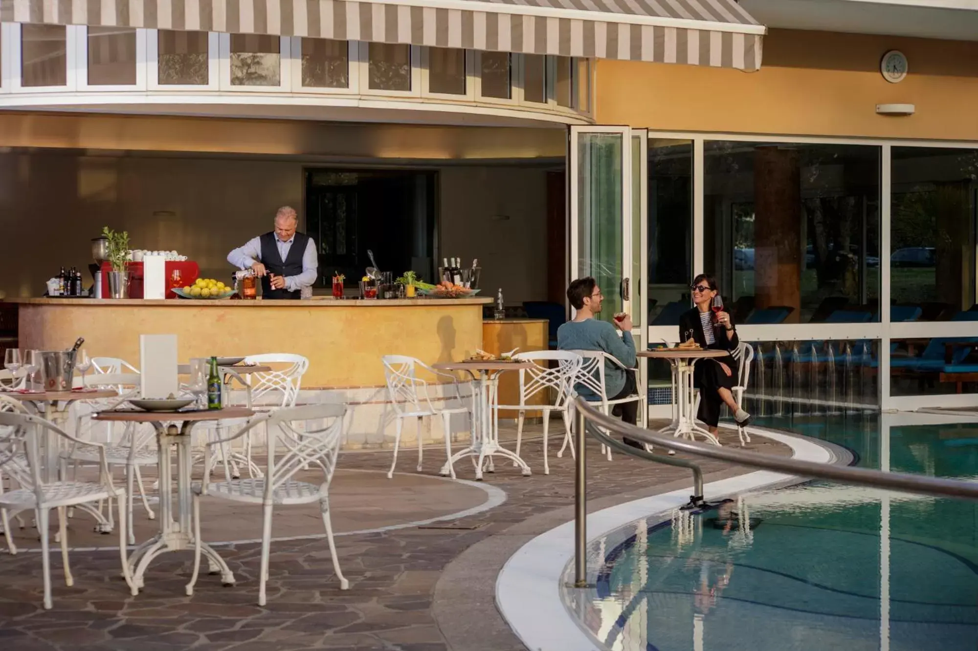 Lounge or bar in Galzignano Resort Terme & Golf - Hotel Sporting Lounge or bar in Galzignano Resort Terme & Golf - Hotel Sporting