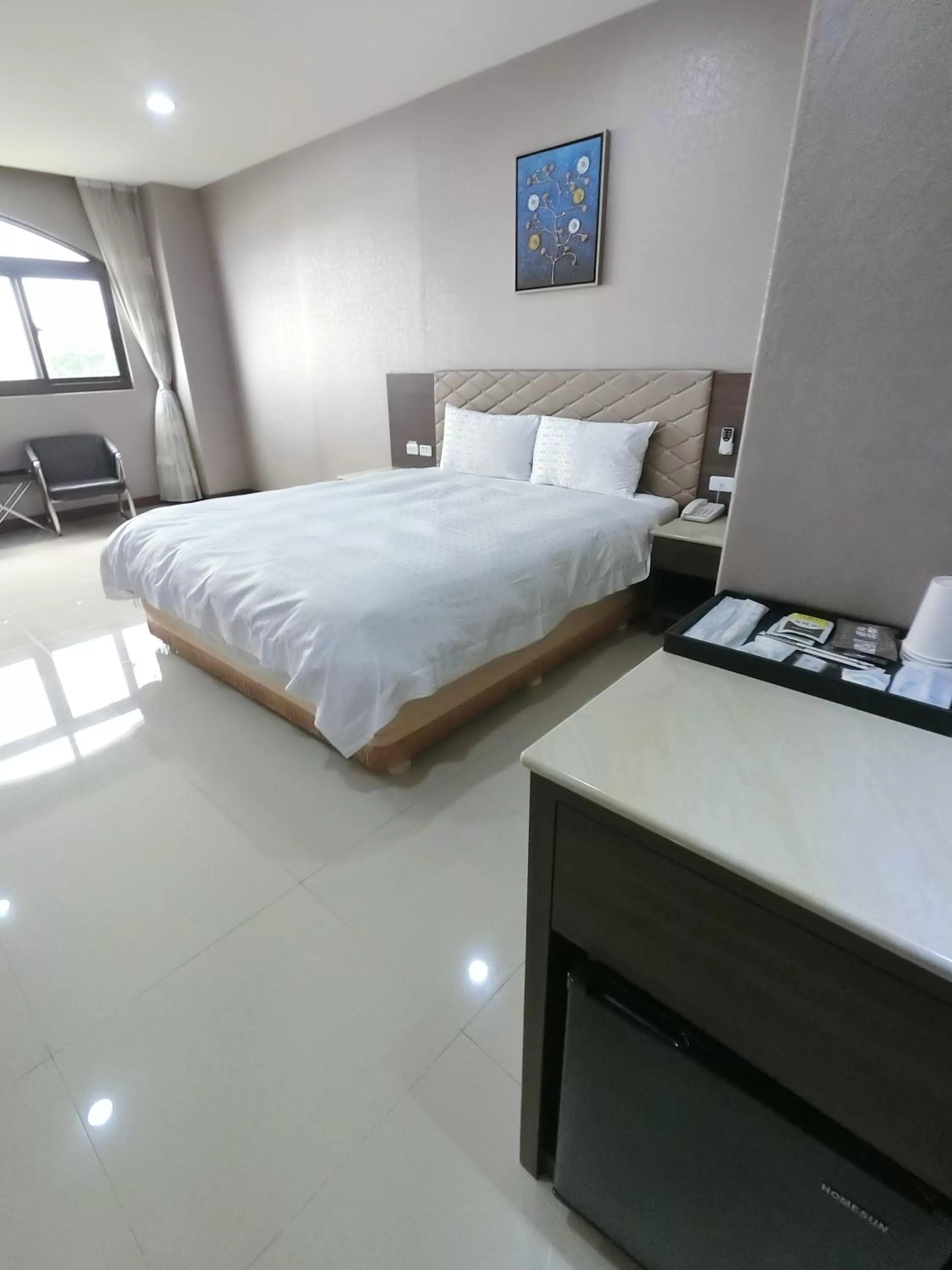 Photo of the whole room, Bed in 雲林斗六福爾摩莎大飯店