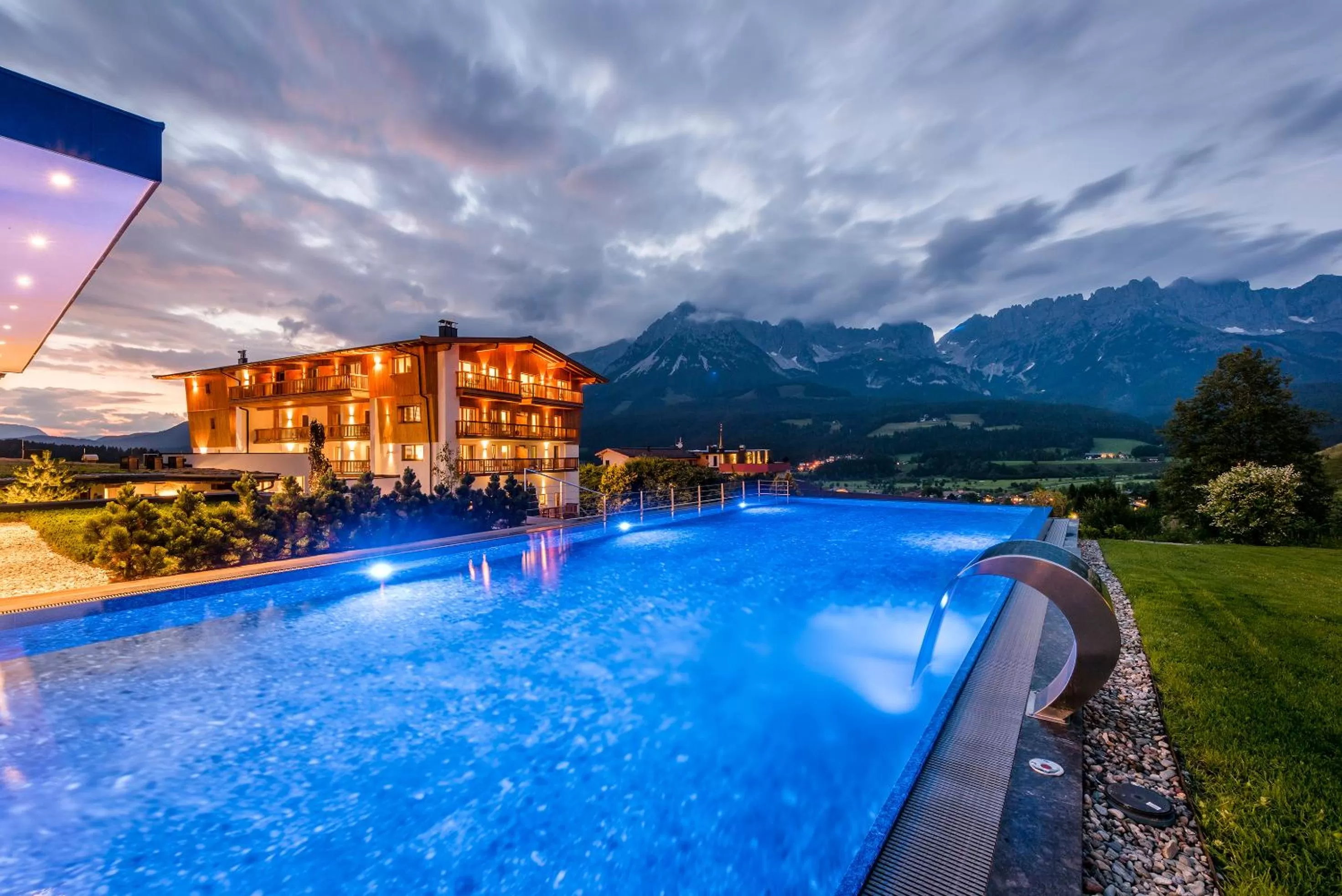 Open Air Bath in Hotel Der Bär