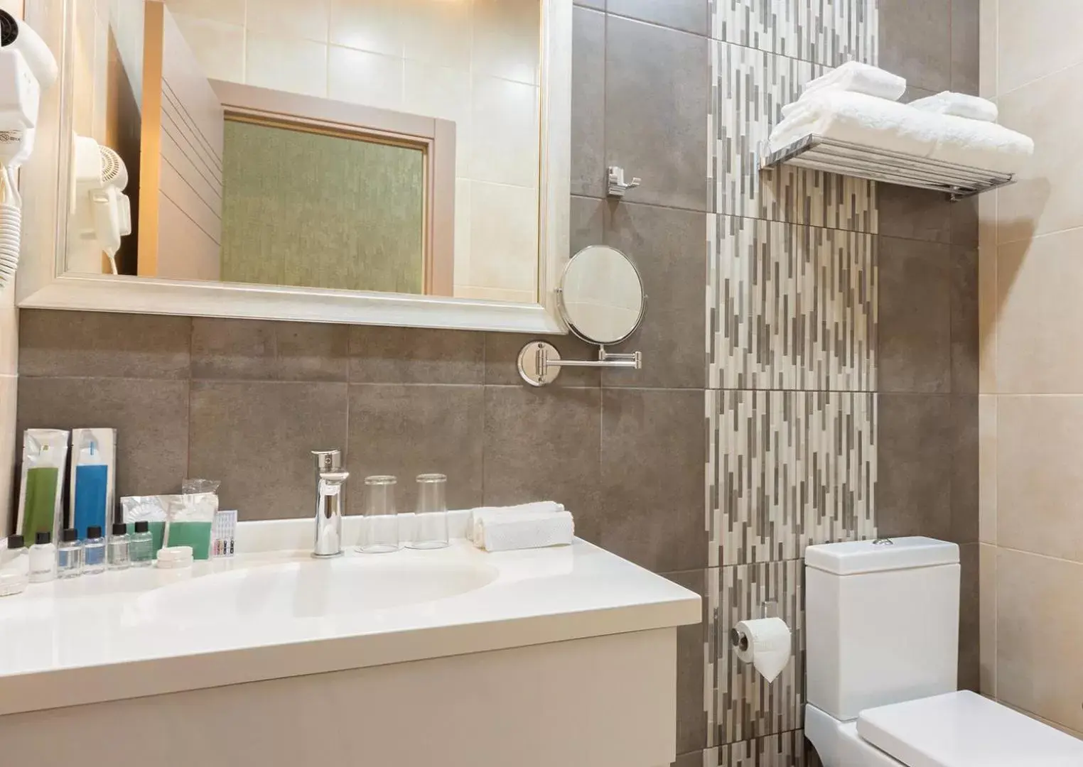 Standard Twin Room in Dave Hotel Yerevan Standard Twin Room in Dave Hotel Yerevan