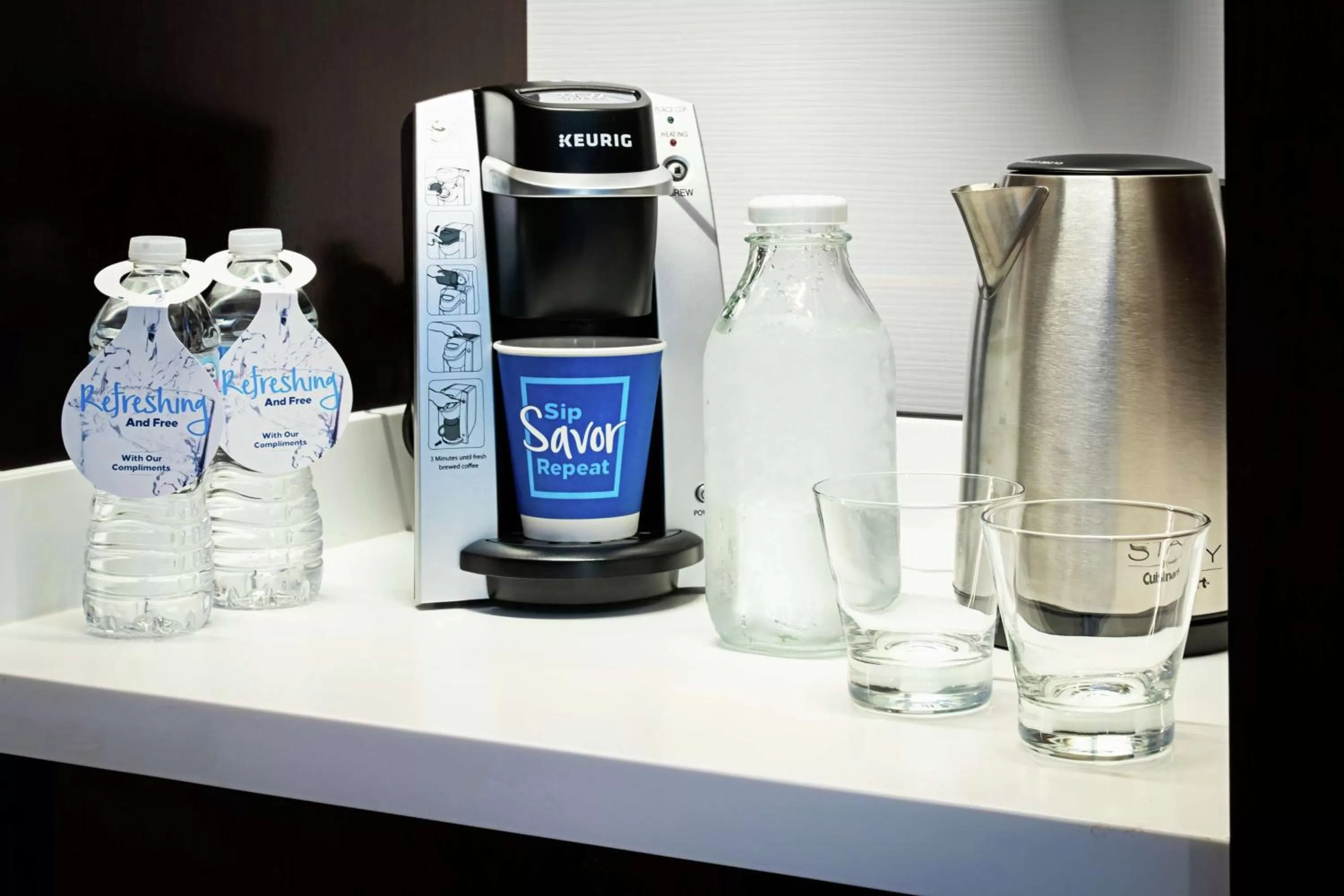 Deluxe King Room in Hilton Washington DC National Mall The Wharf