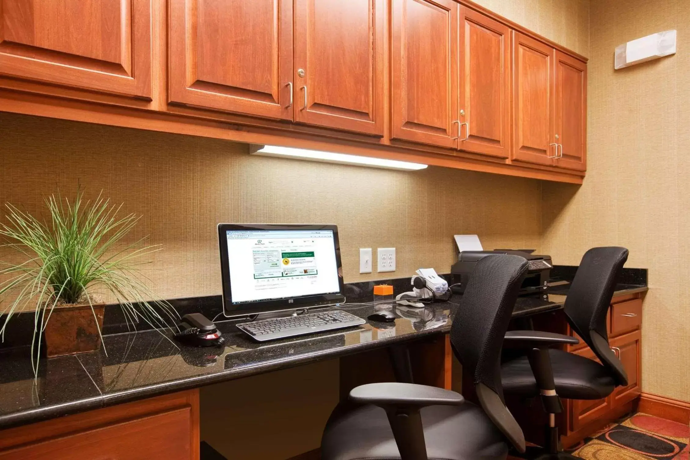 Business facilities, Business Area/Conference Room in Homewood Suites Saint Cloud