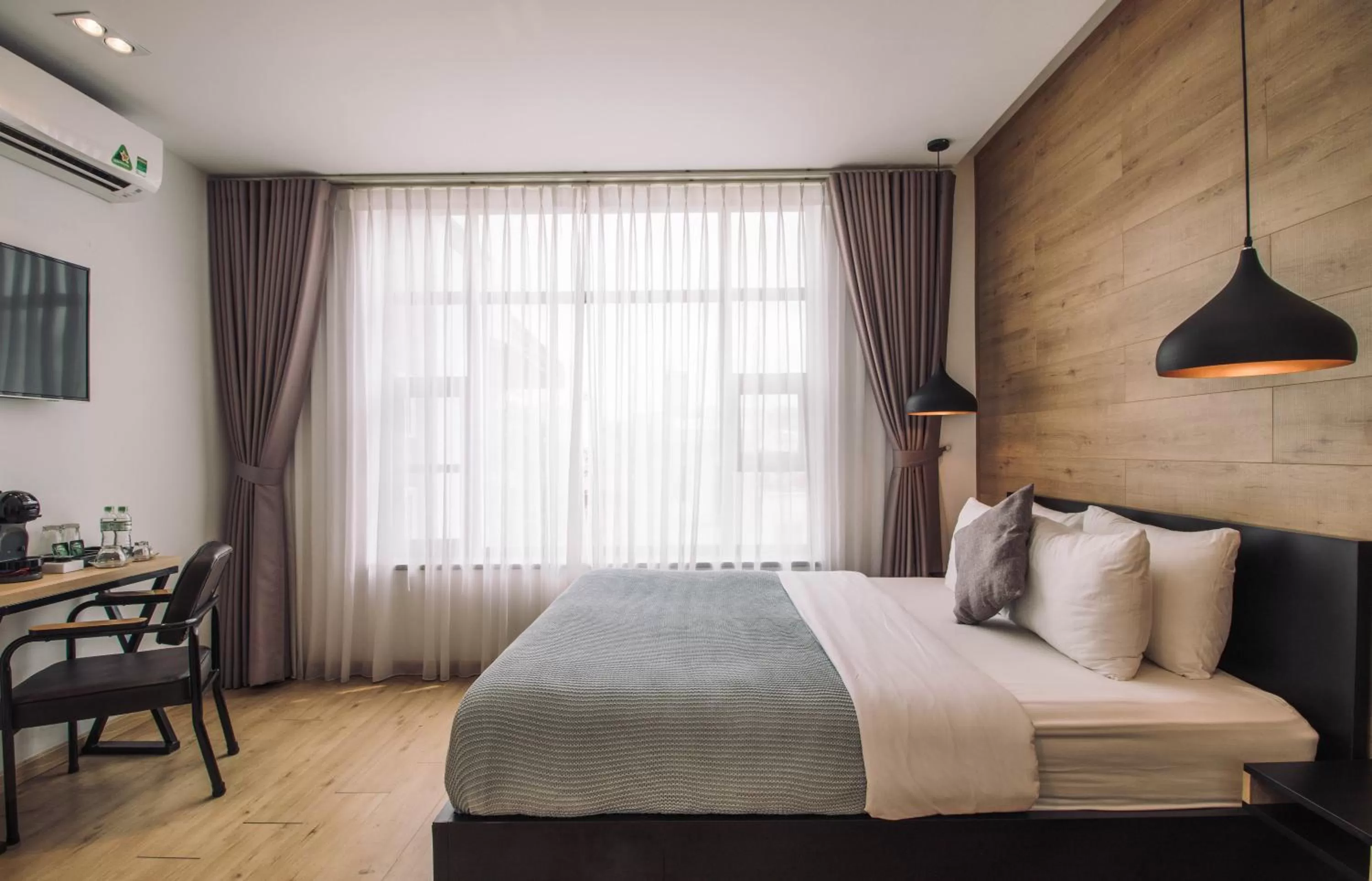 Bedroom, Bed in Chotel Pham Ngu Lao