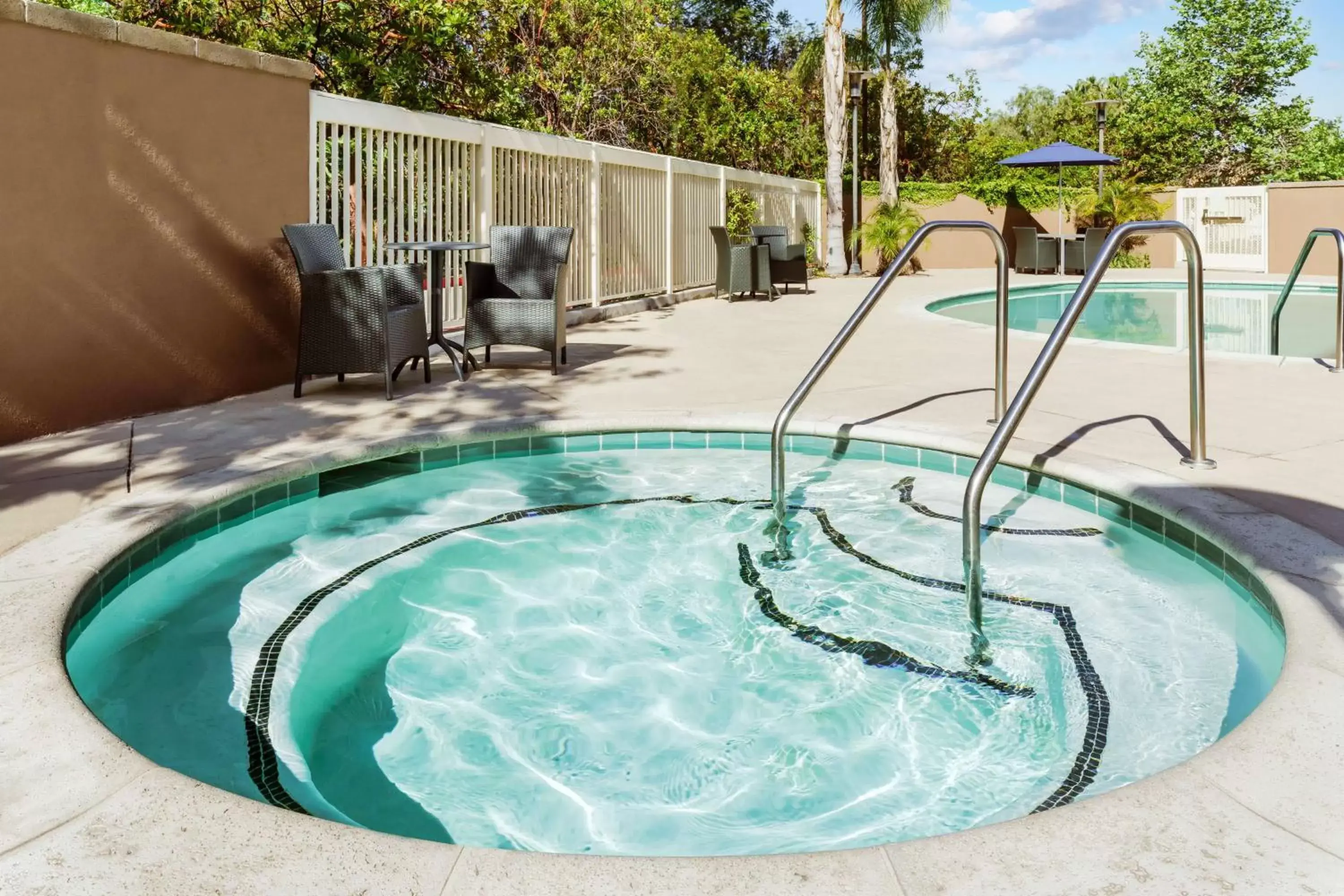 Sports, Swimming Pool in Hampton Inn & Suites Thousand Oaks