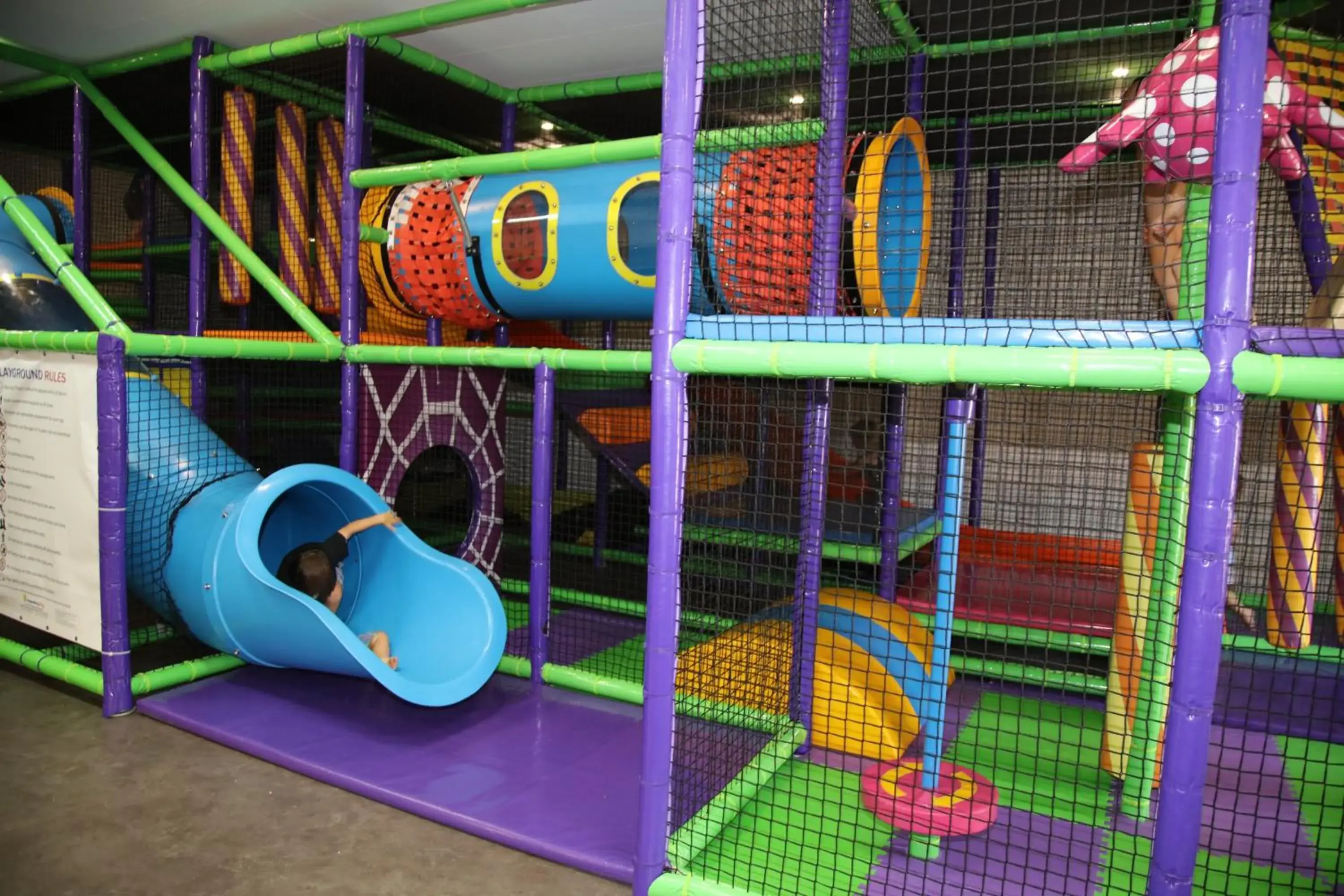 Kids's club, Children's Play Area in Reef Gateway Hotel