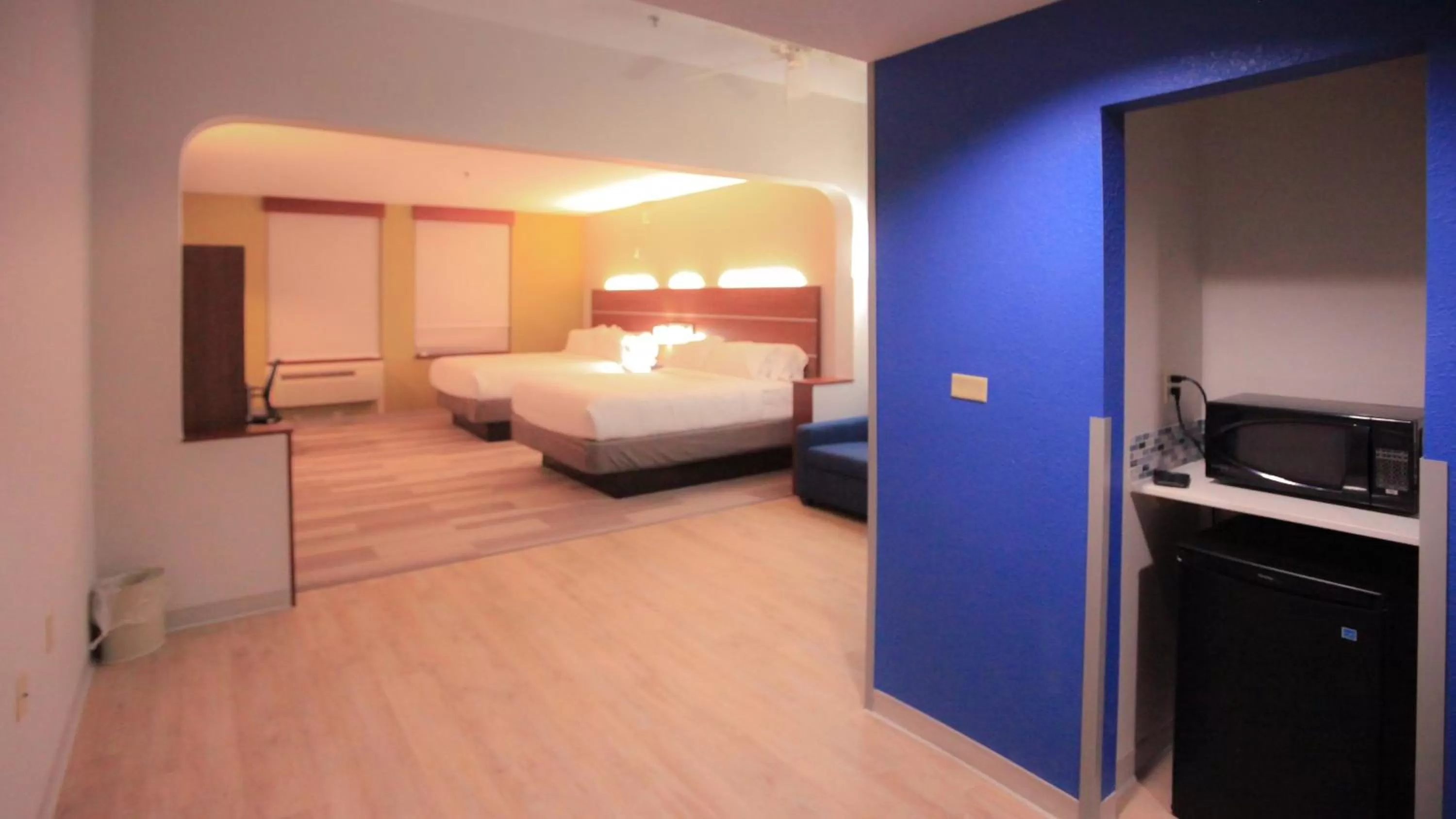 Photo of the whole room in Holiday Inn Express Daytona Beach - Speedway by IHG