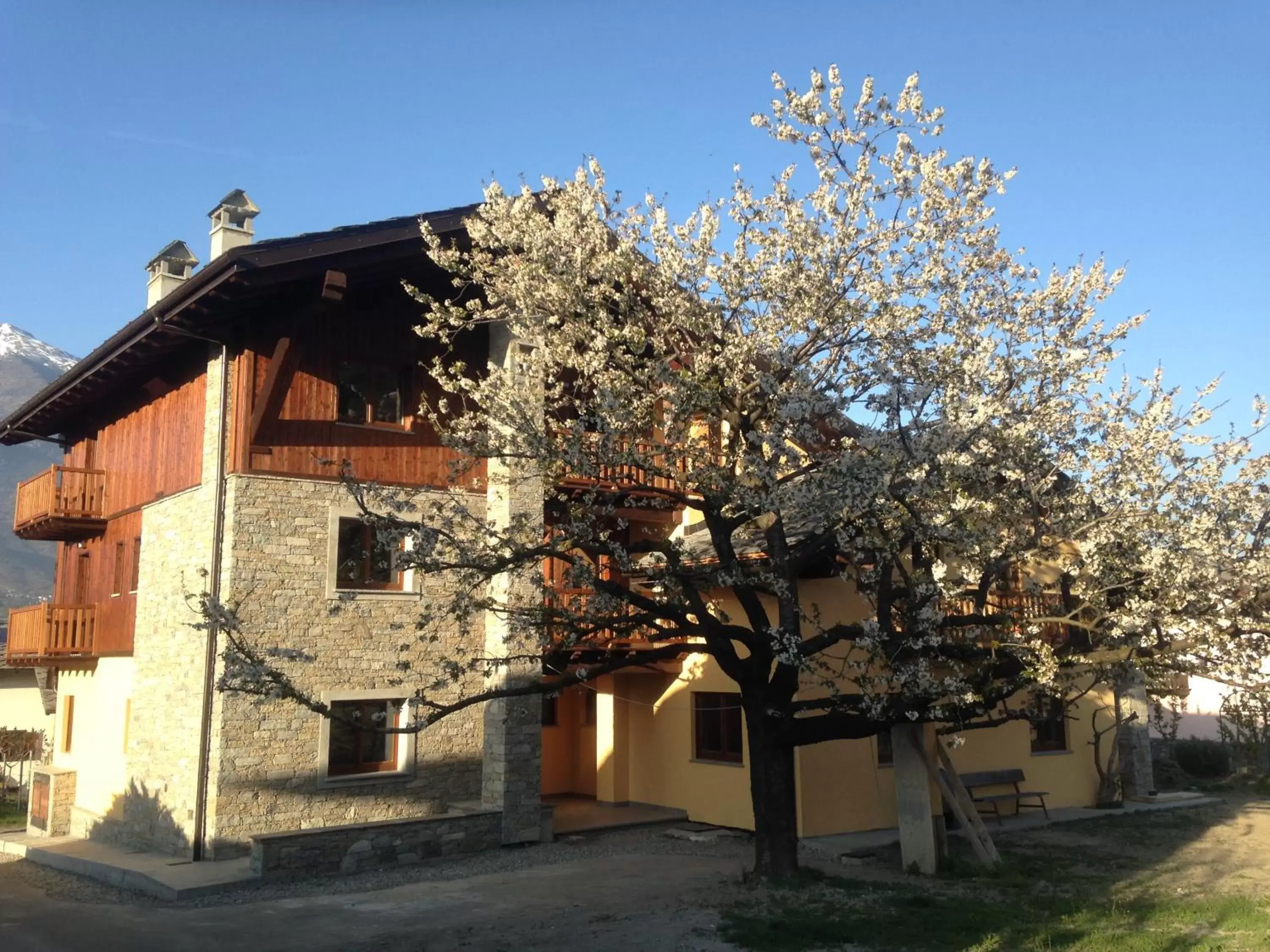 Property Building in La Vigne de Papagran