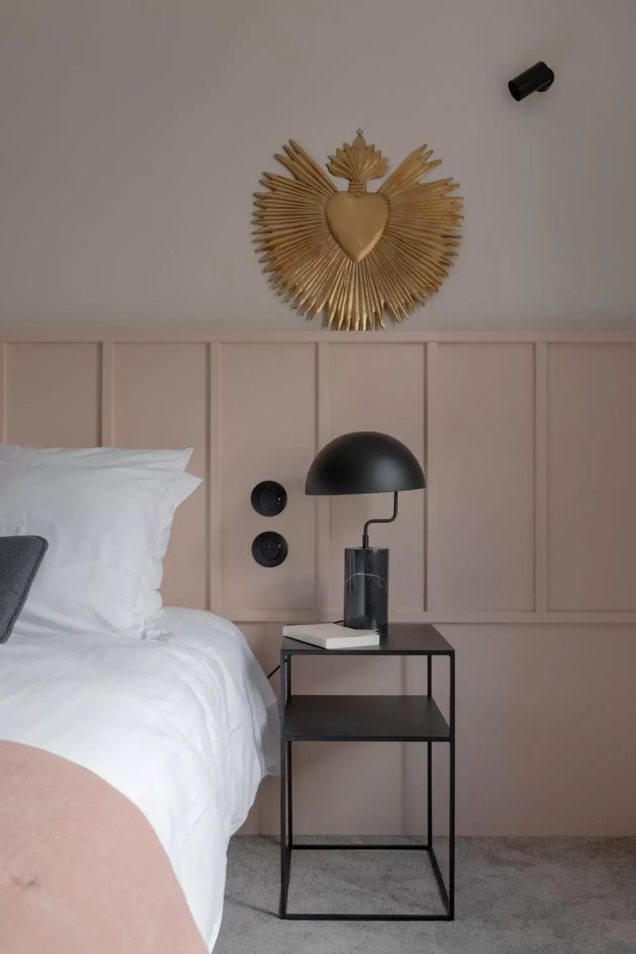 Bedroom, Bed in Hôtel Le Prieuré