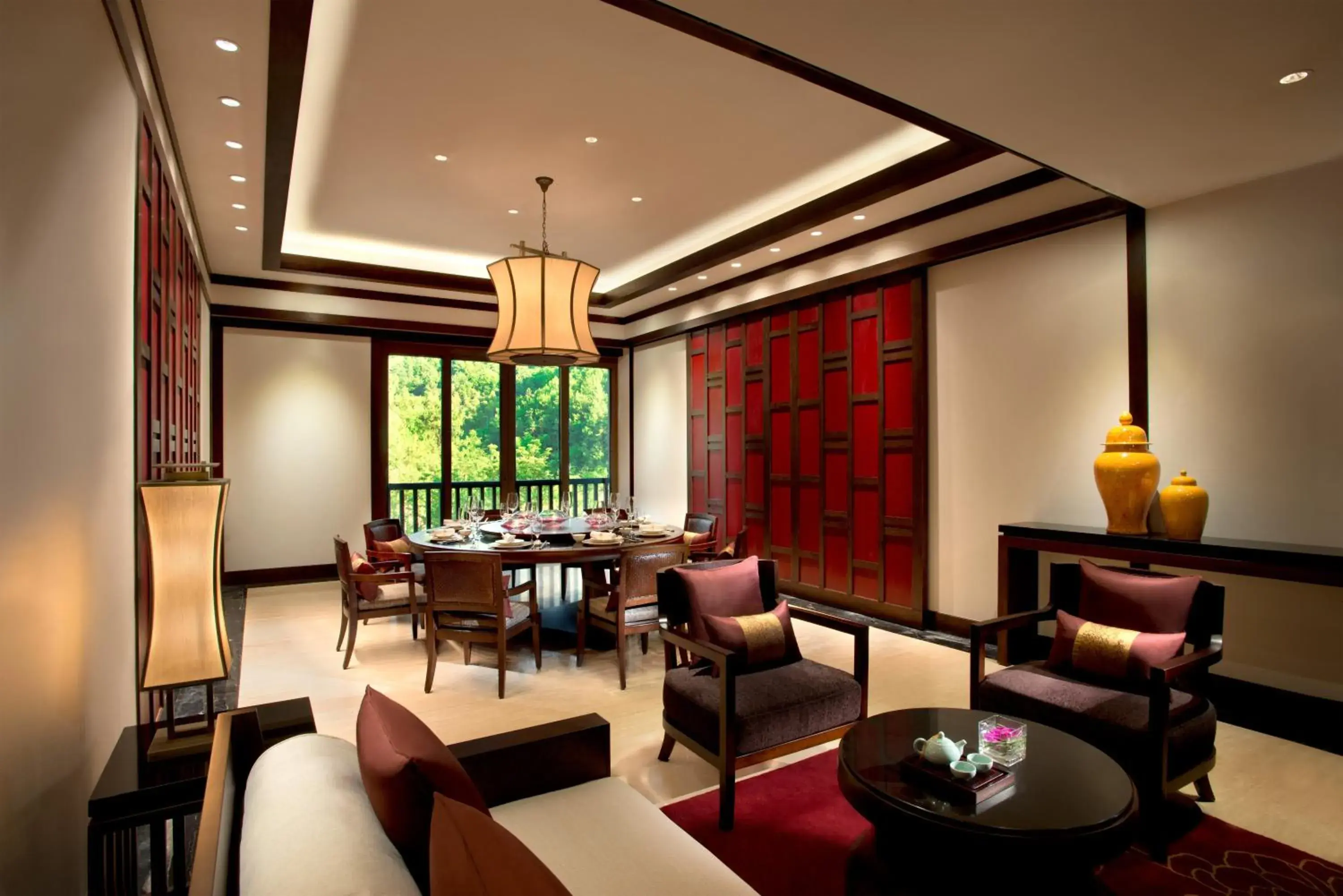 Restaurant/places to eat, Lounge/Bar in Banyan Tree Chongqing Beibei