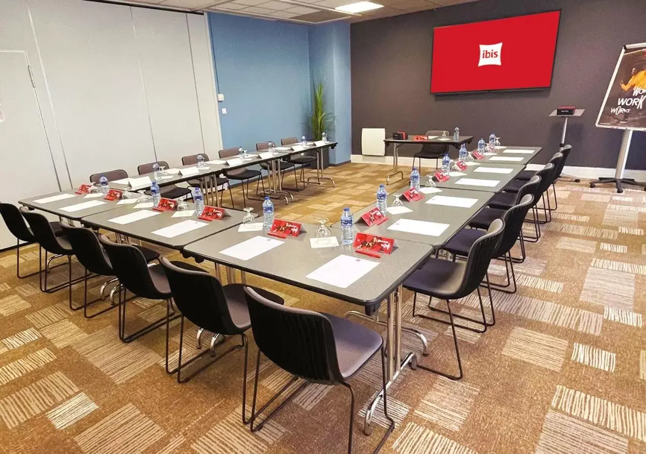 Meeting/conference room in ibis Nancy Centre Sainte Catherine