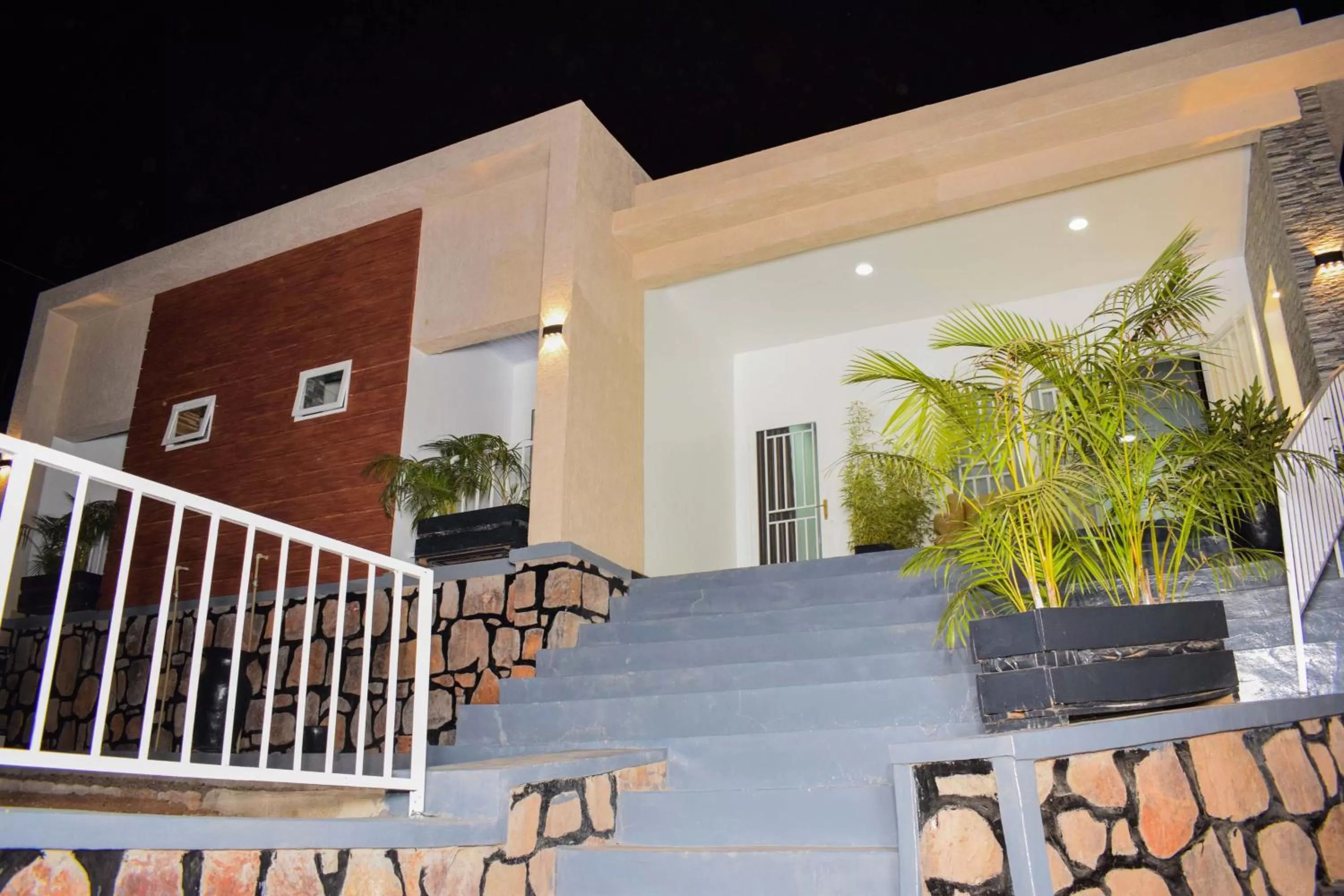 Property building in INZOZI AFRICA HOUSE B&B-Gishushu