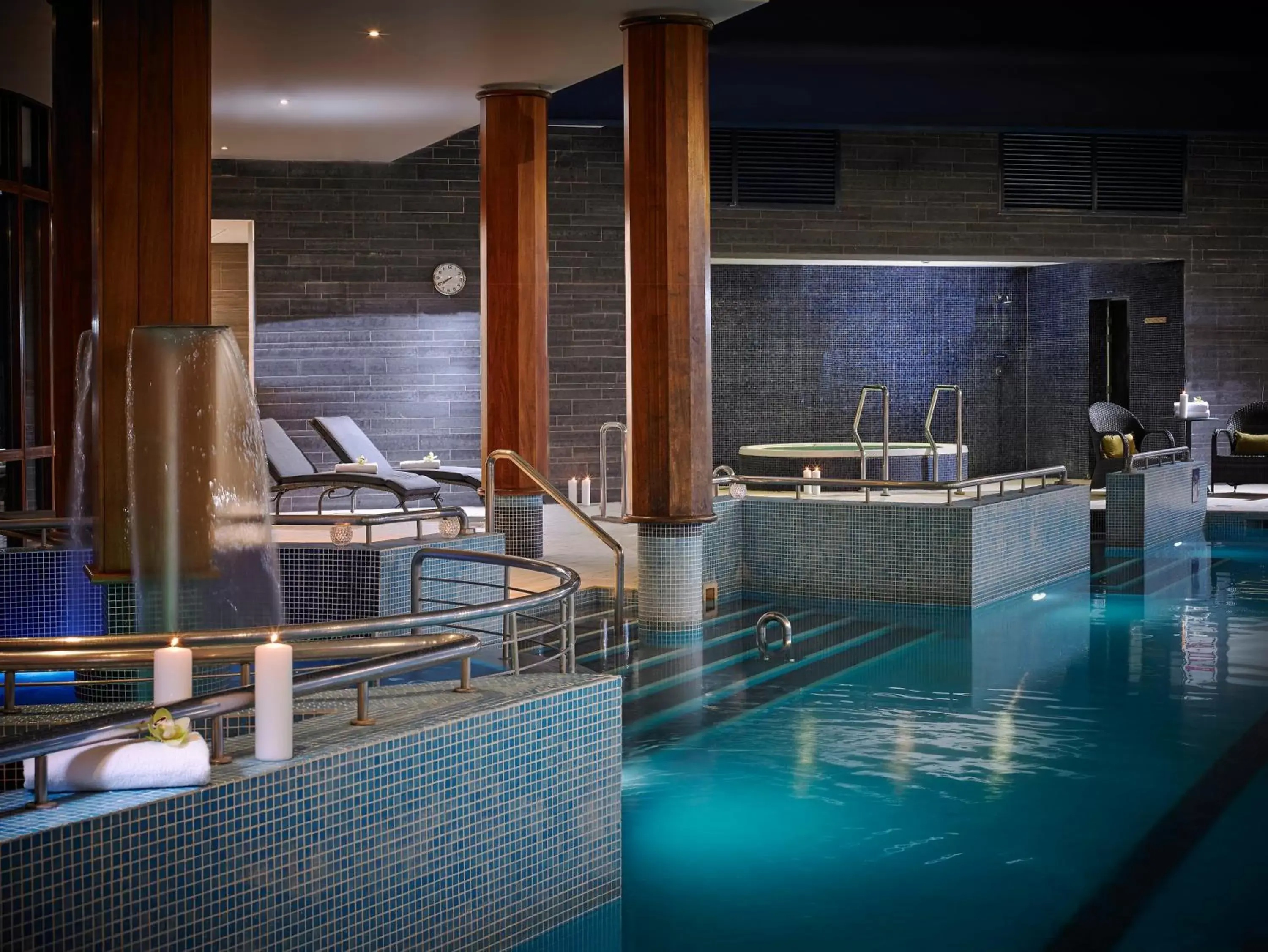 Swimming pool in Castleknock Hotel