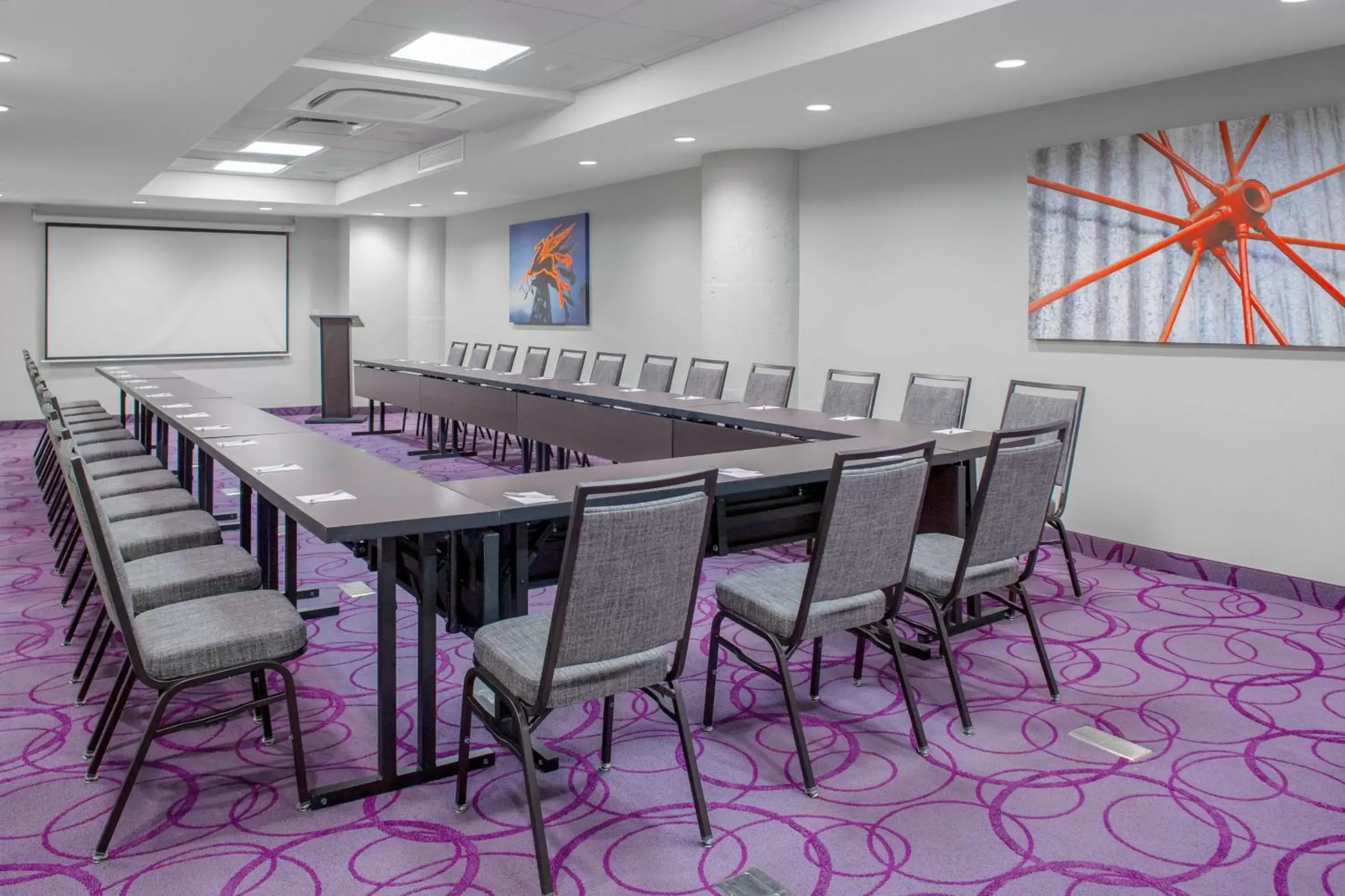 Meeting/conference room in TownePlace Suites by Marriott Dallas Downtown