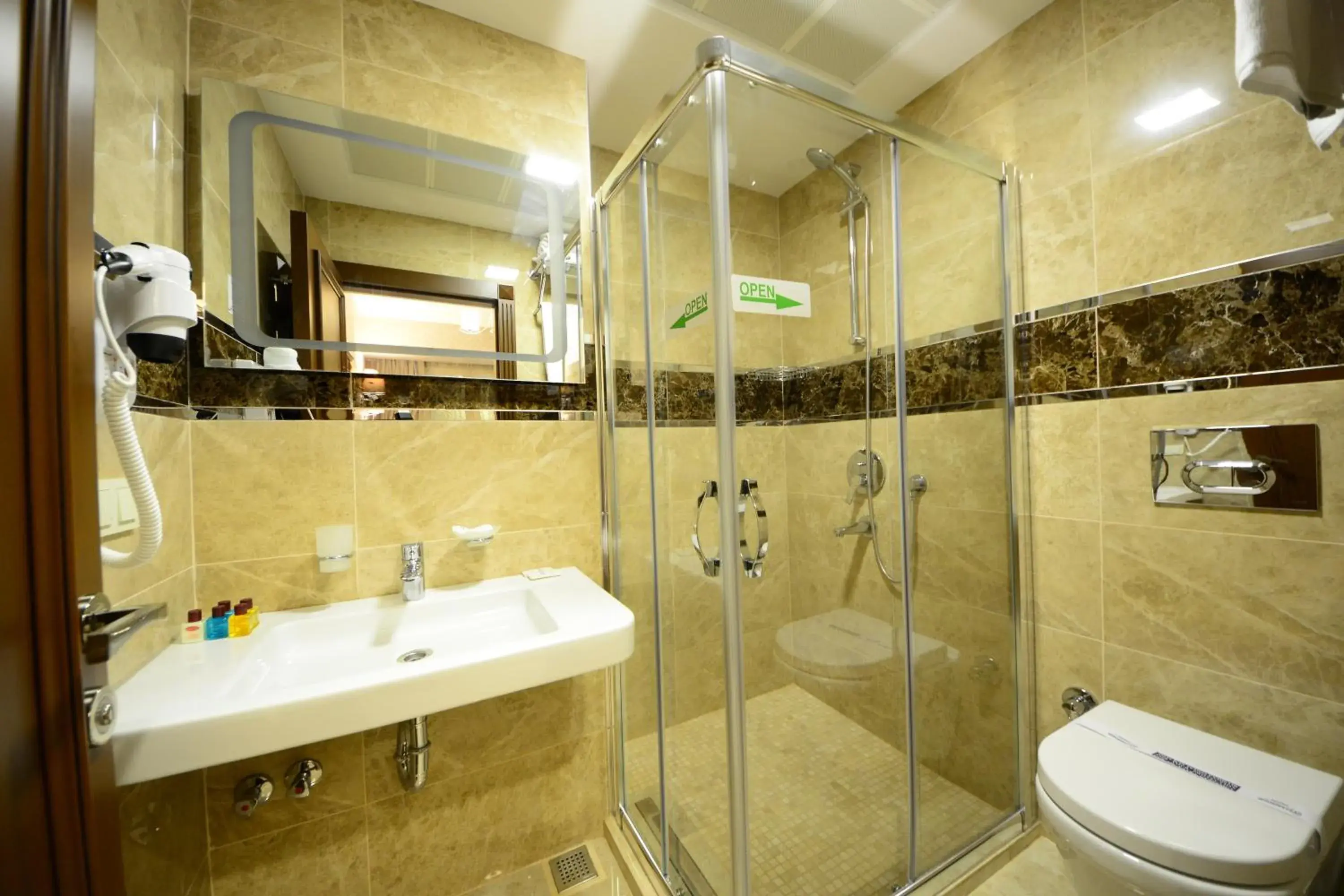 Bathroom in Grand Bazaar Hotel