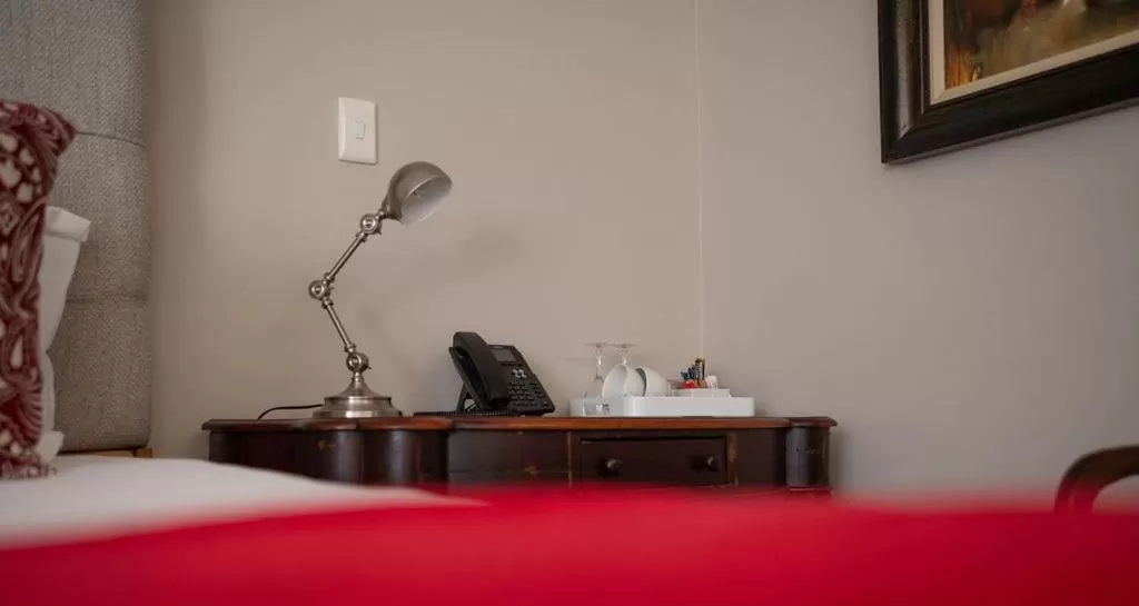 hair dresser, Bed in Issaquena Heights Boutique Hotel