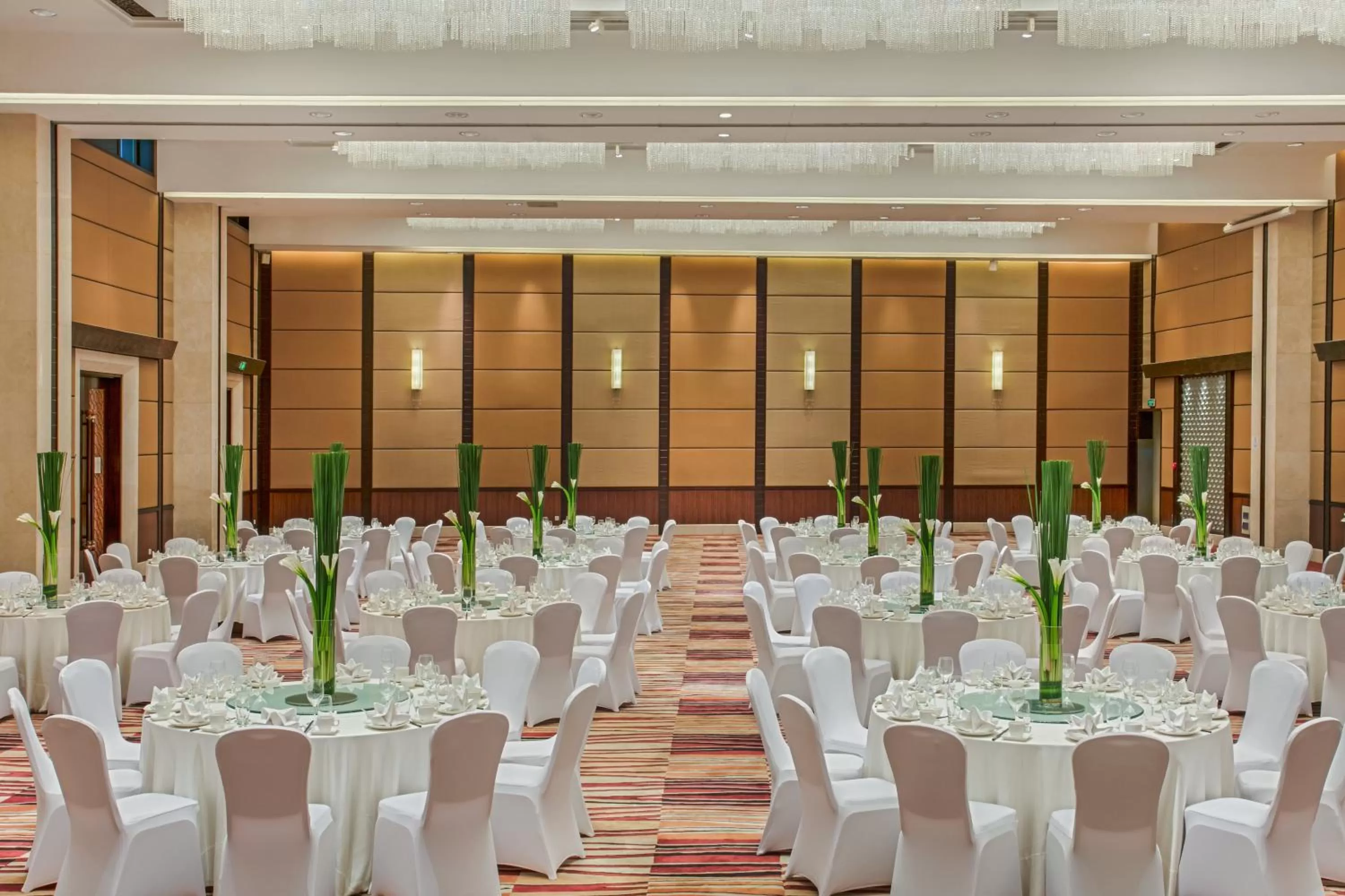 Banquet/Function facilities in Crowne Plaza Beijing International Airport by IHG