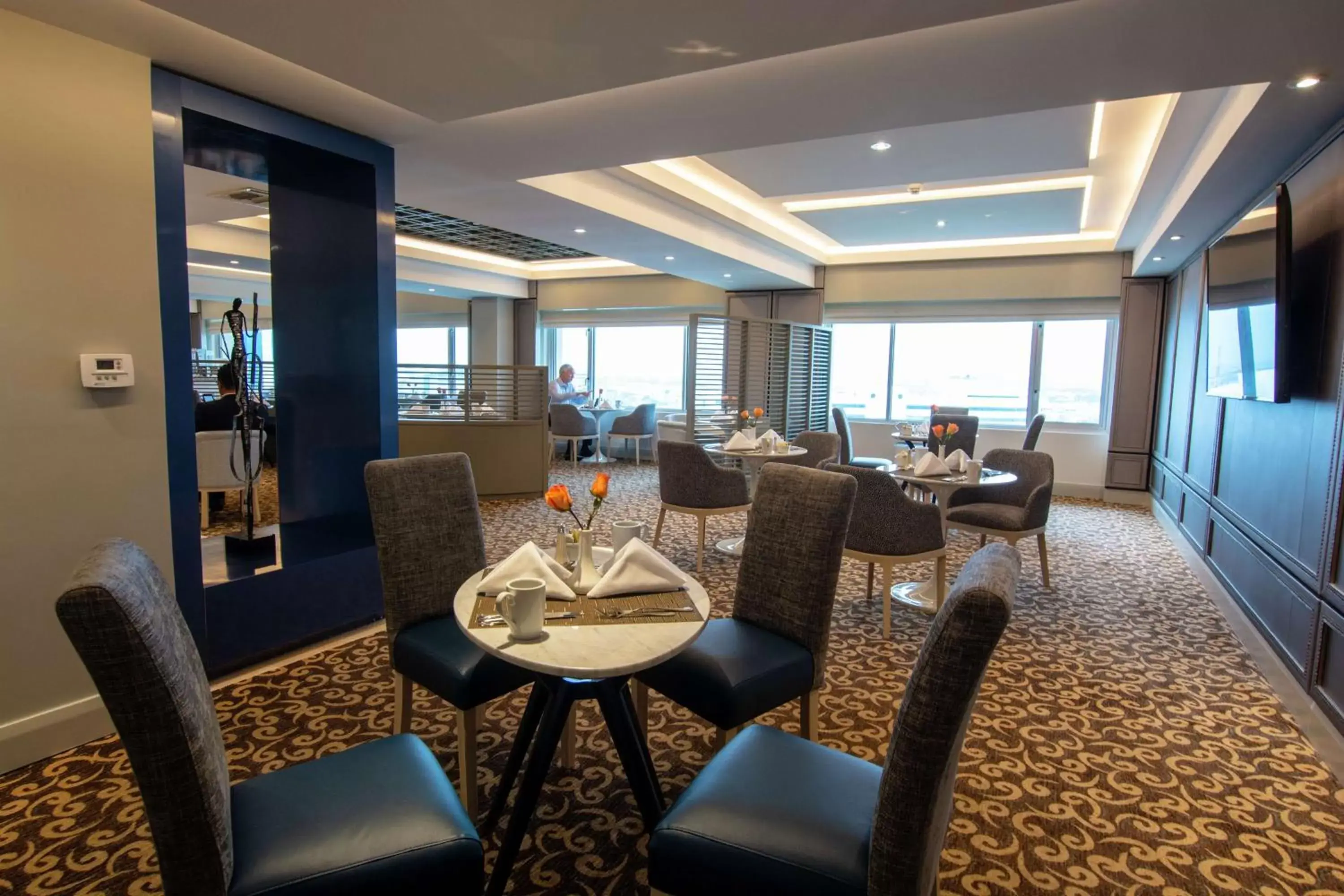 Dining area, Seating Area in Hilton Colon Guayaquil Hotel