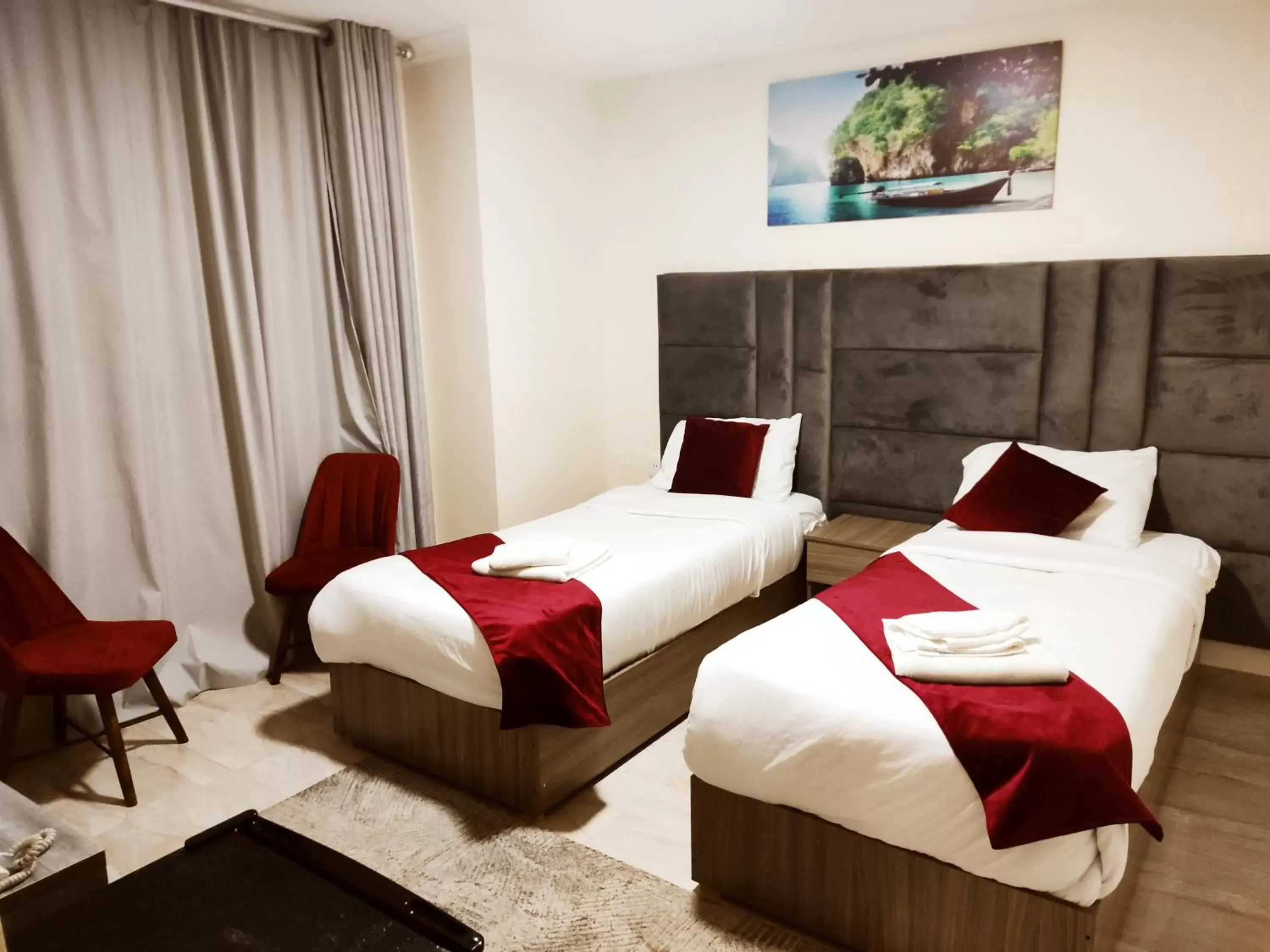 Bed in Golden Plaza Hotel Bed in Golden Plaza Hotel