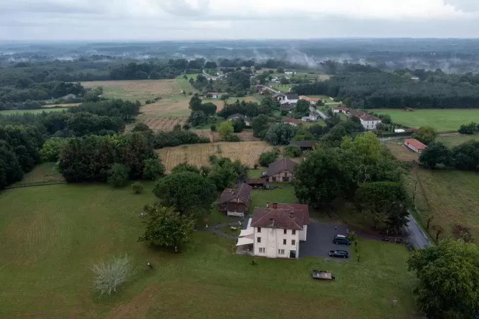 Property building, Bird's-eye View in maison d'hôtes labastide