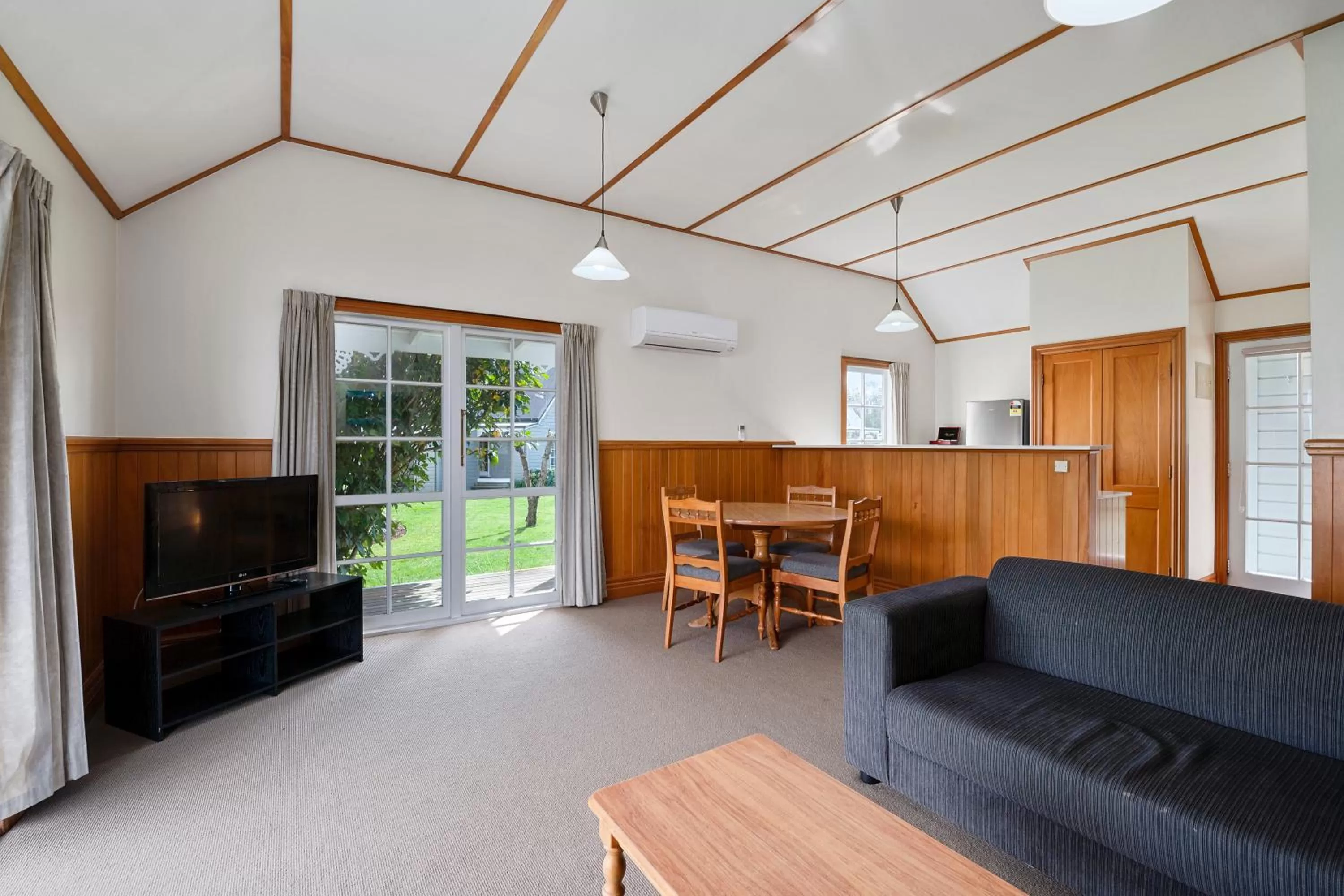 Living room in Huka Falls Resort