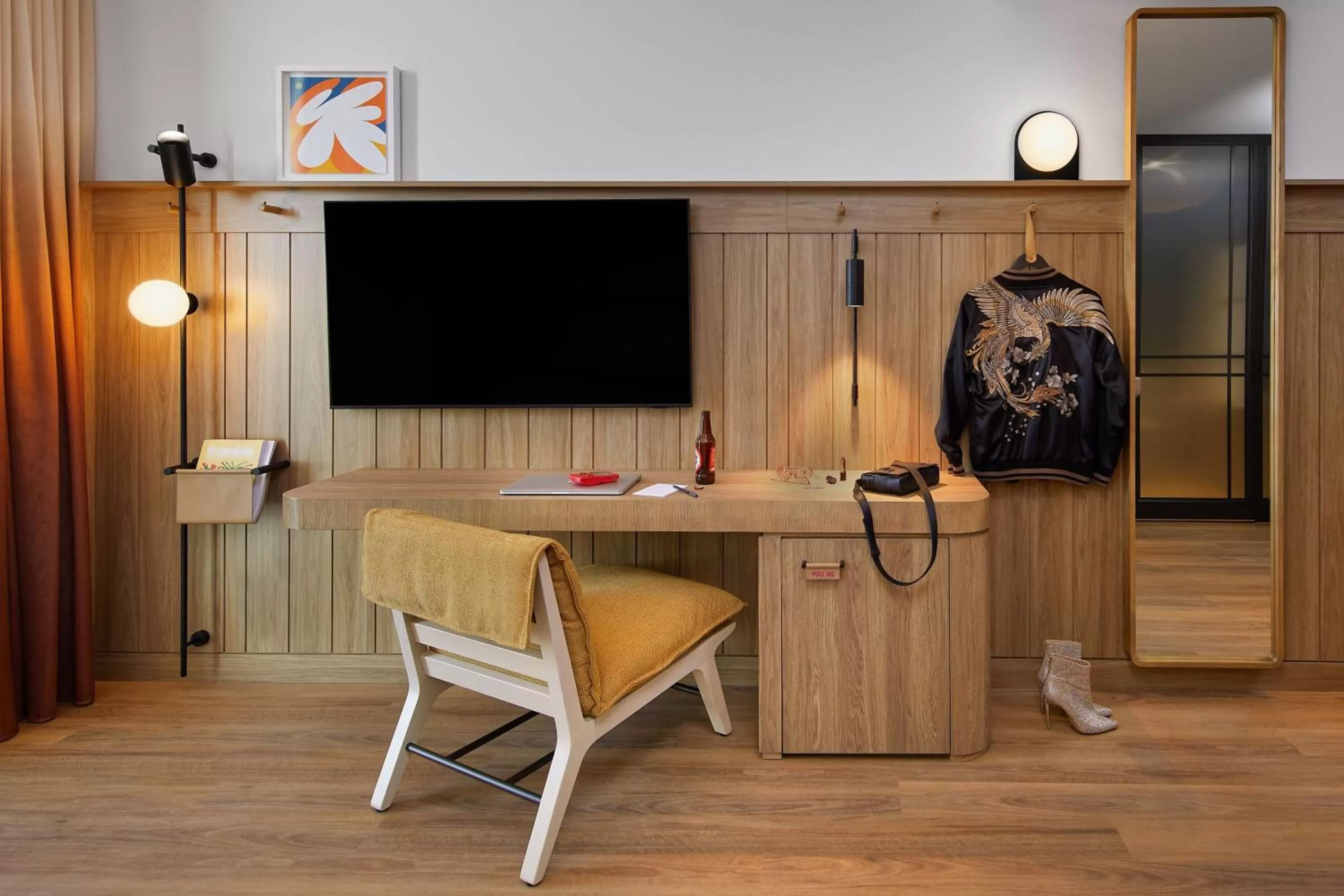 Photo of the whole room in Moxy Sydney Airport