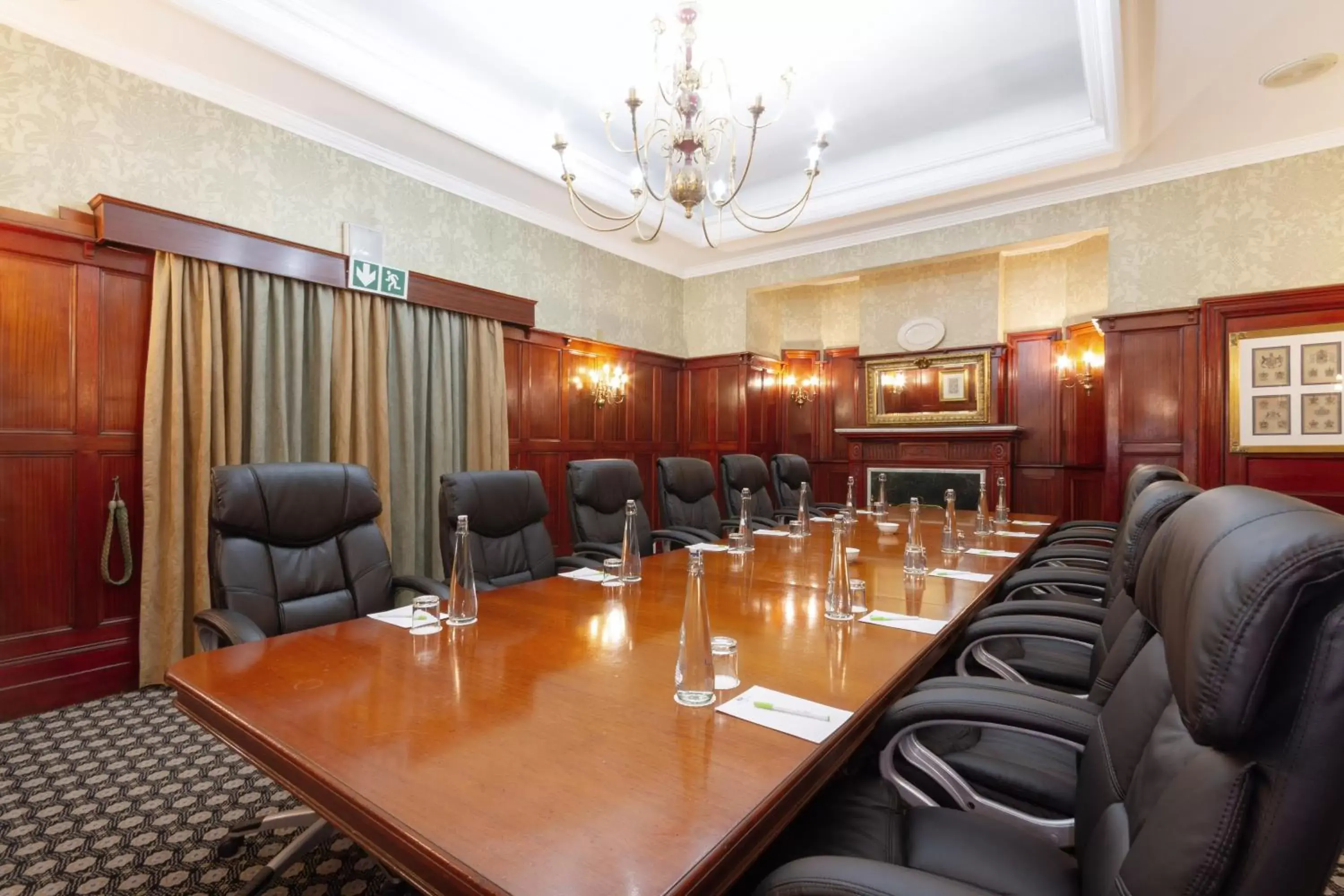 Meeting/conference room in Holiday Inn - Johannesburg Sunnyside Park, an IHG Hotel