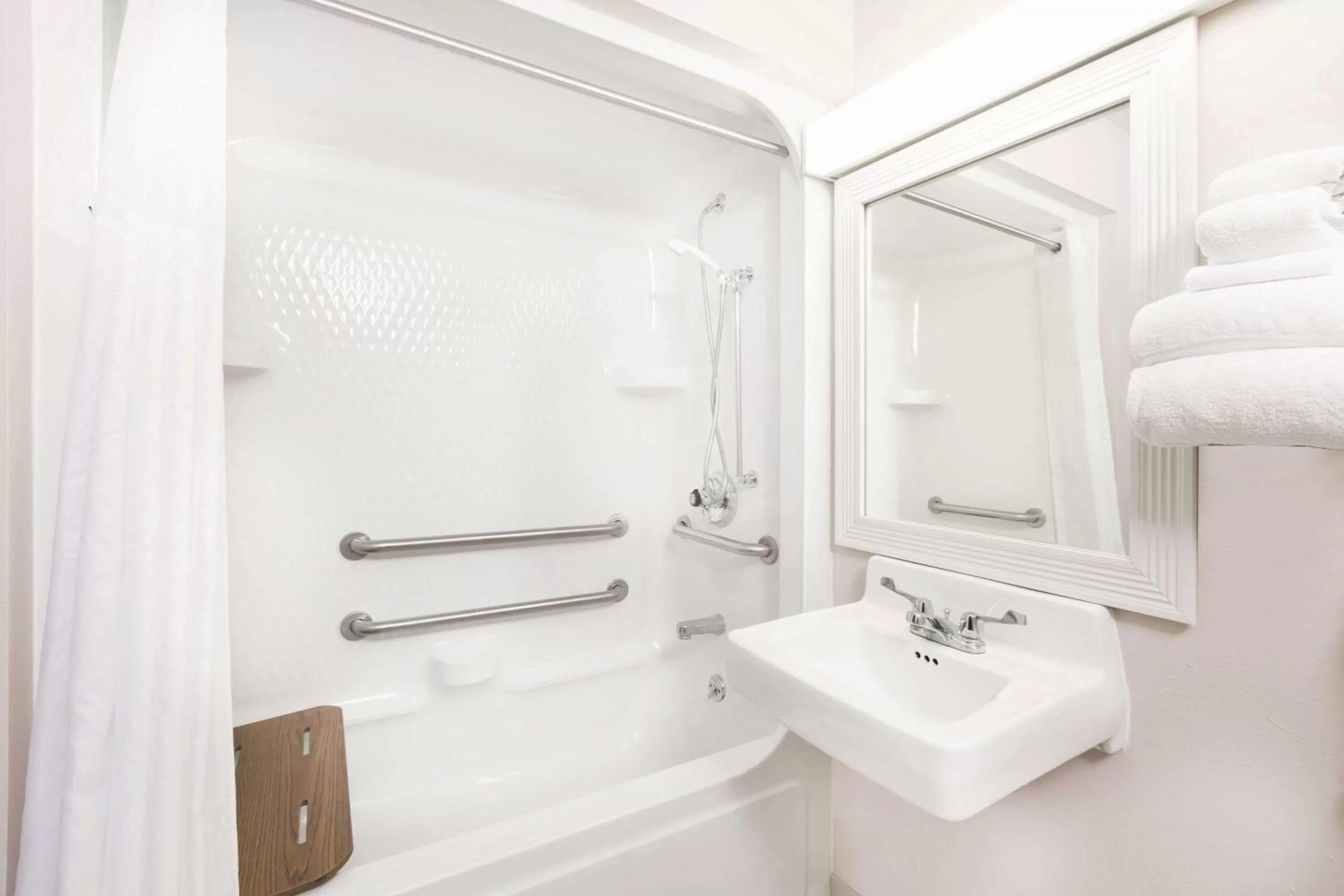 Bathroom in Baymont by Wyndham LeMars