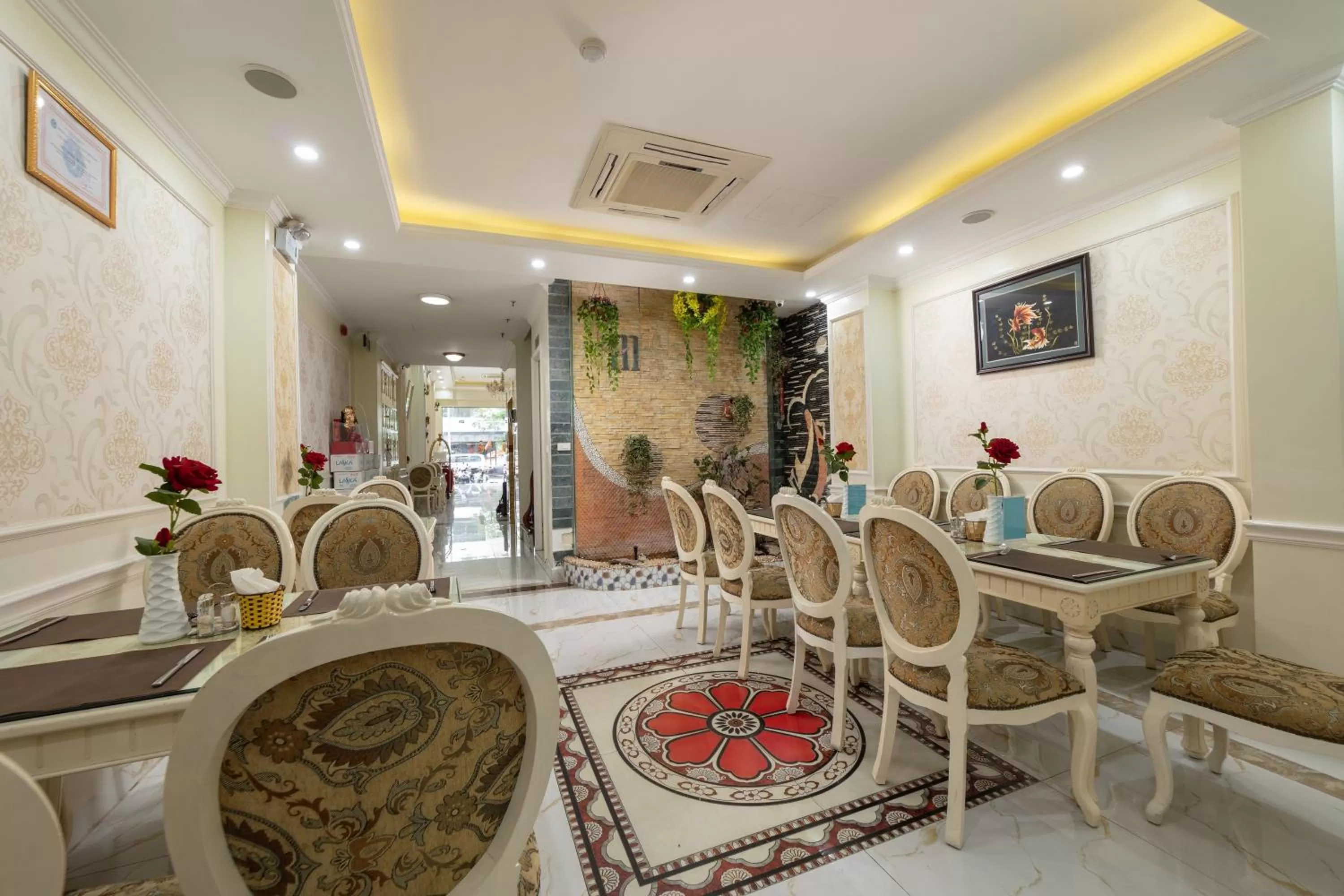 Restaurant/places to eat in My Moon Hotel Hanoi