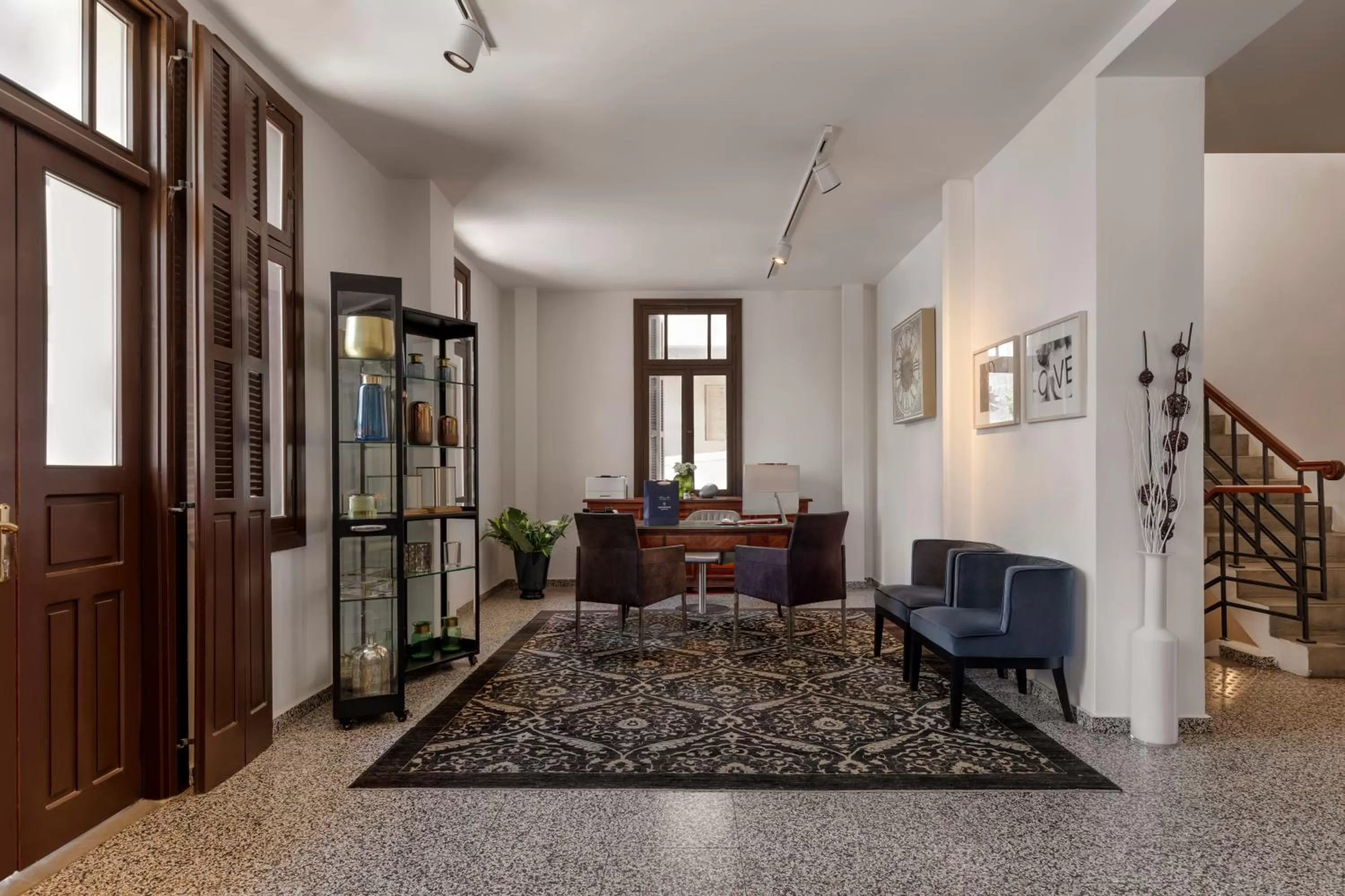Lobby or reception, Seating Area in Townhouse Residence a member of Brown Hotels