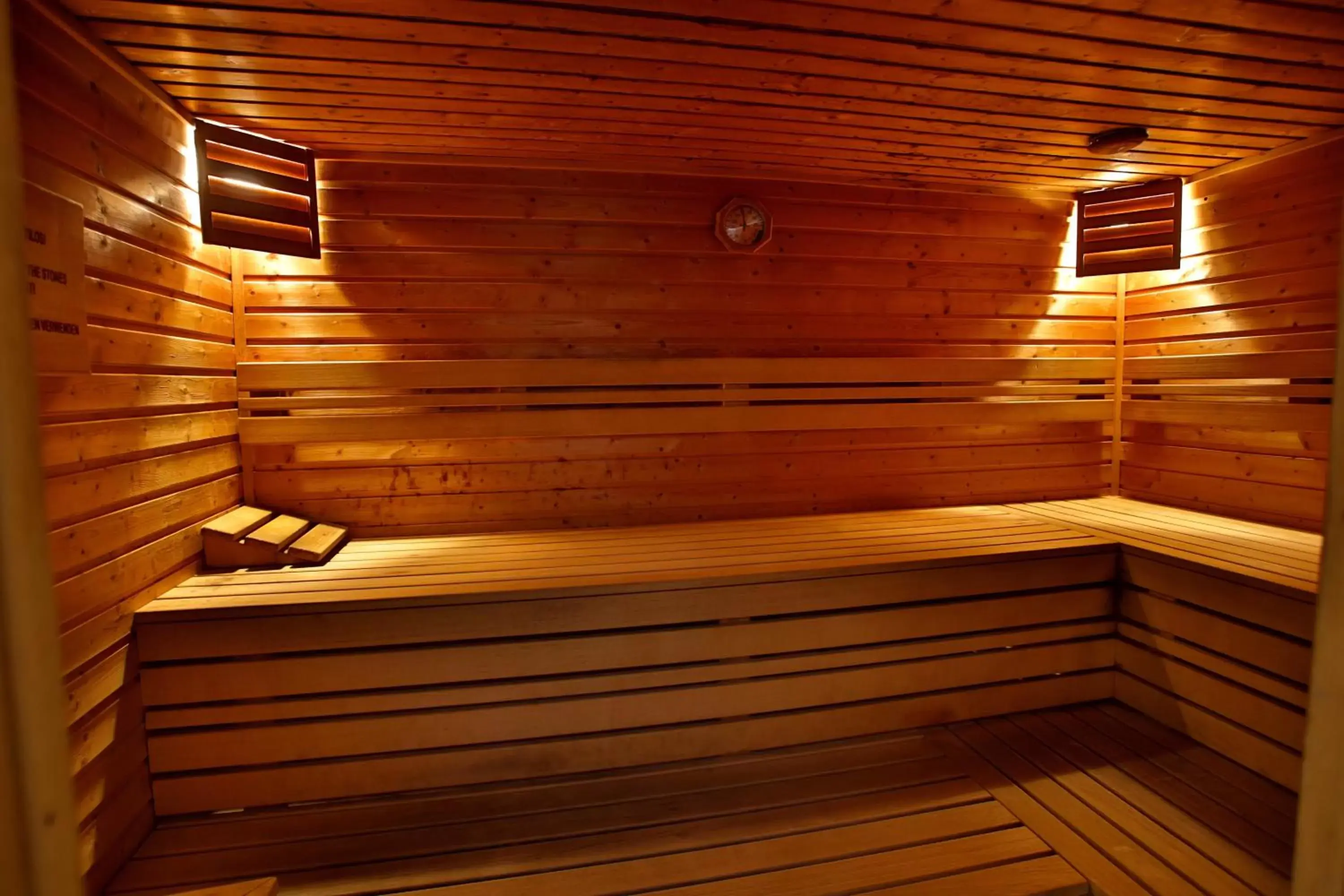 Sauna in Adina Apartment Hotel Budapest