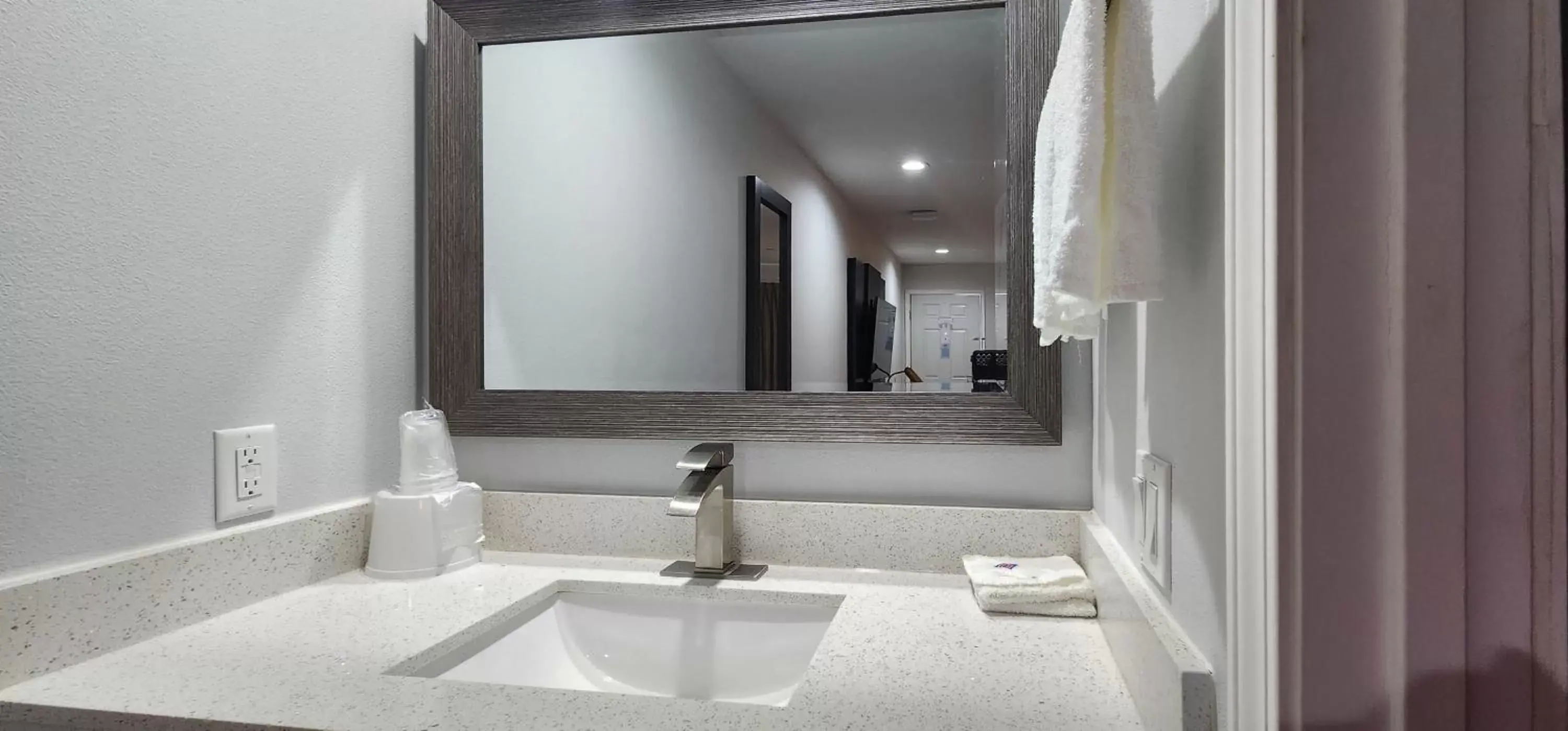 Bathroom in Motel 6 Aransas Pass TX