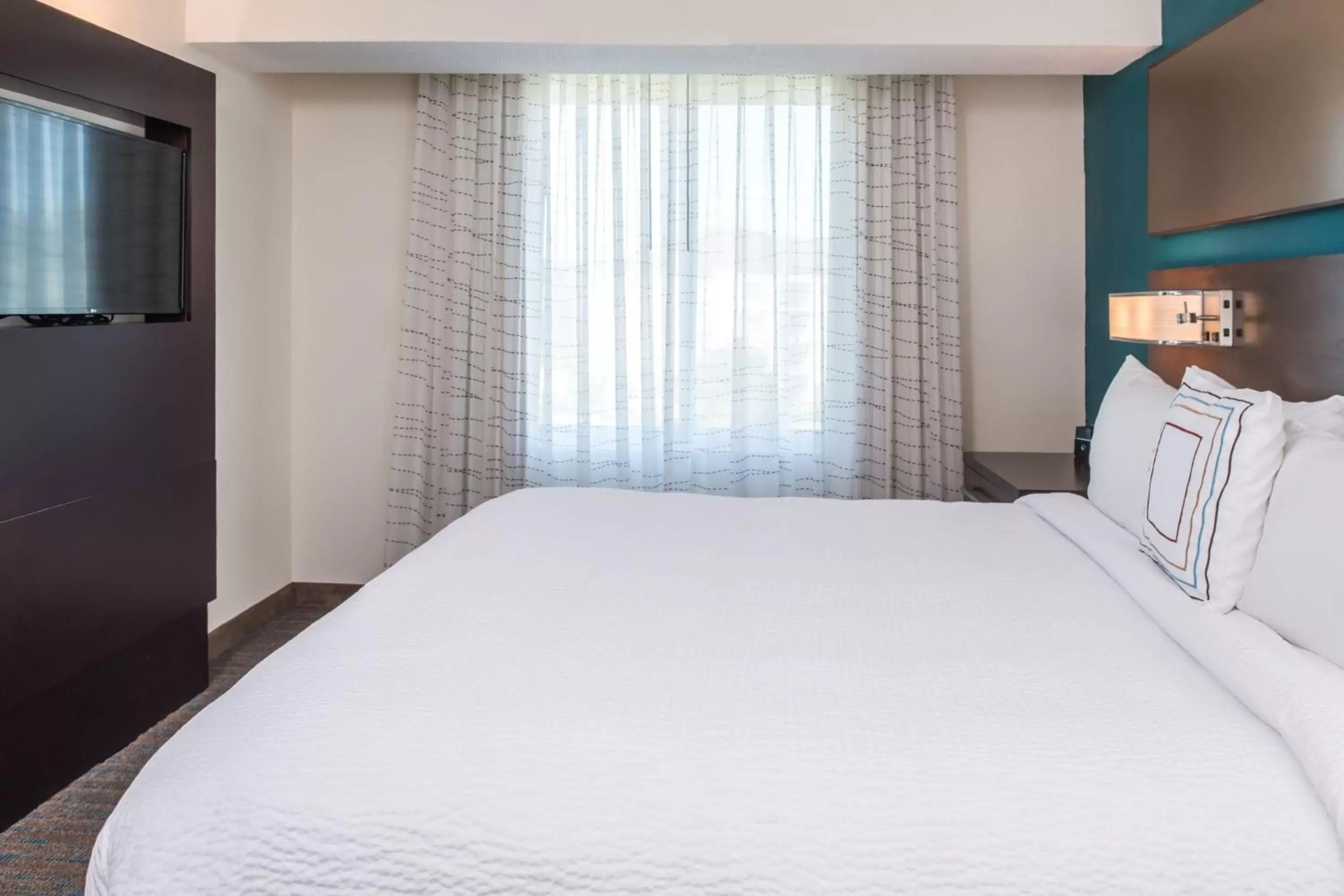 Bedroom, Bed in Residence Inn by Marriott Decatur