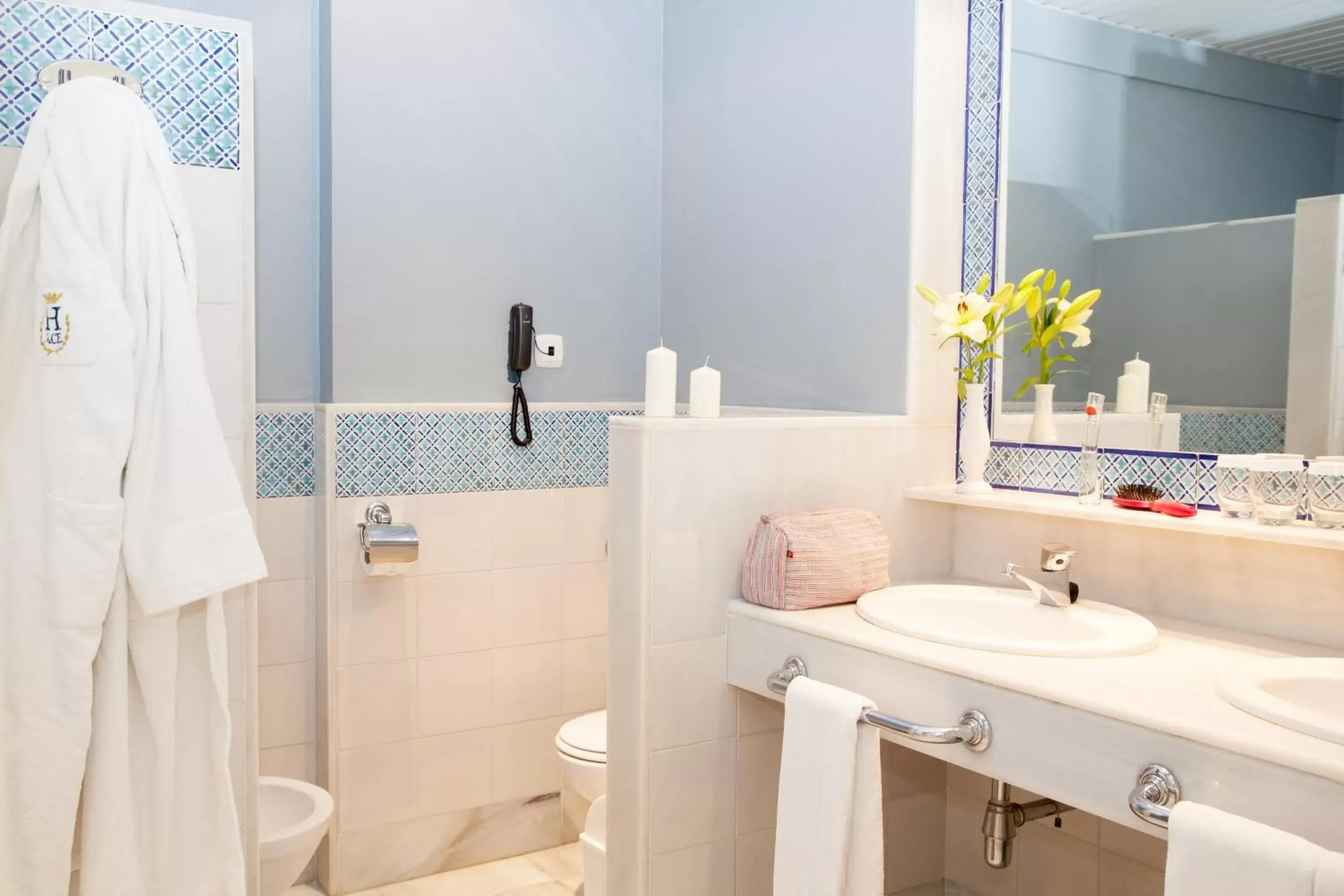 Bathroom in Hotel Duque de Najera